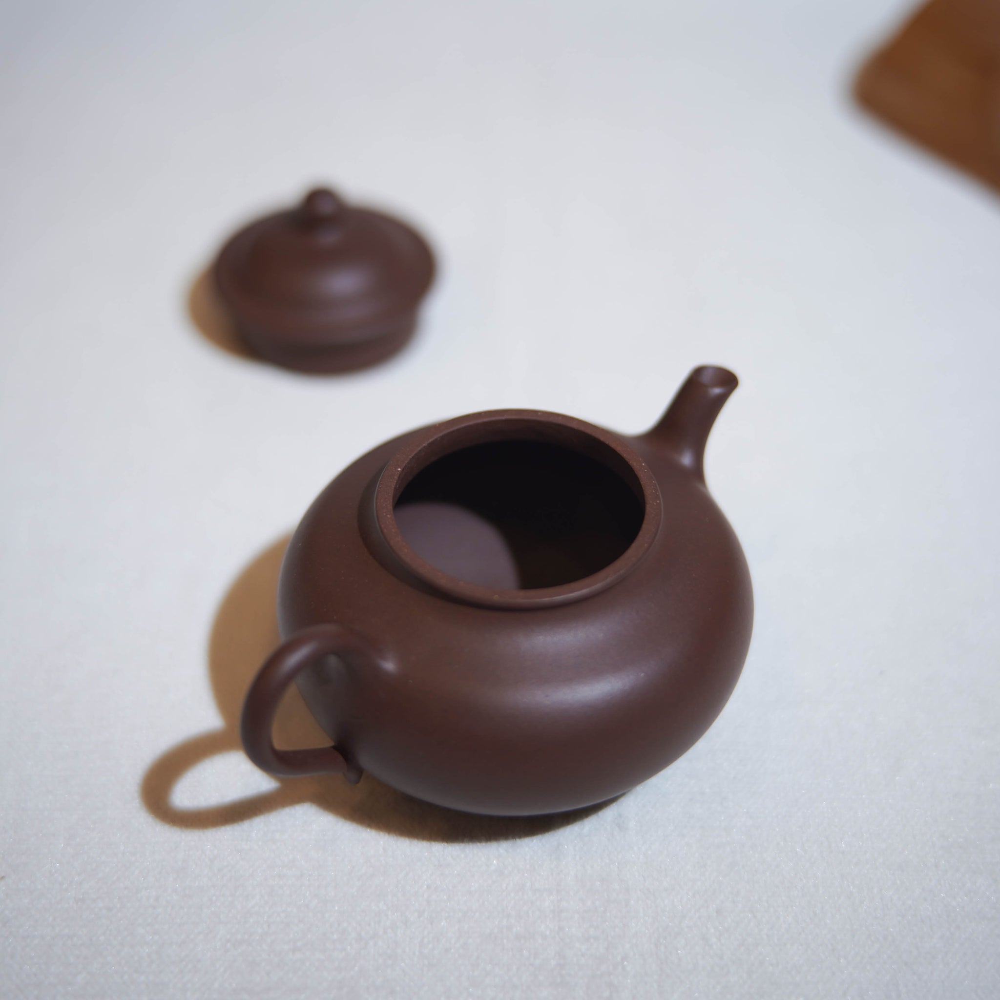 *New Product* [Tingfeng] Fully handmade raw mineral purple clay and purple sand teapot