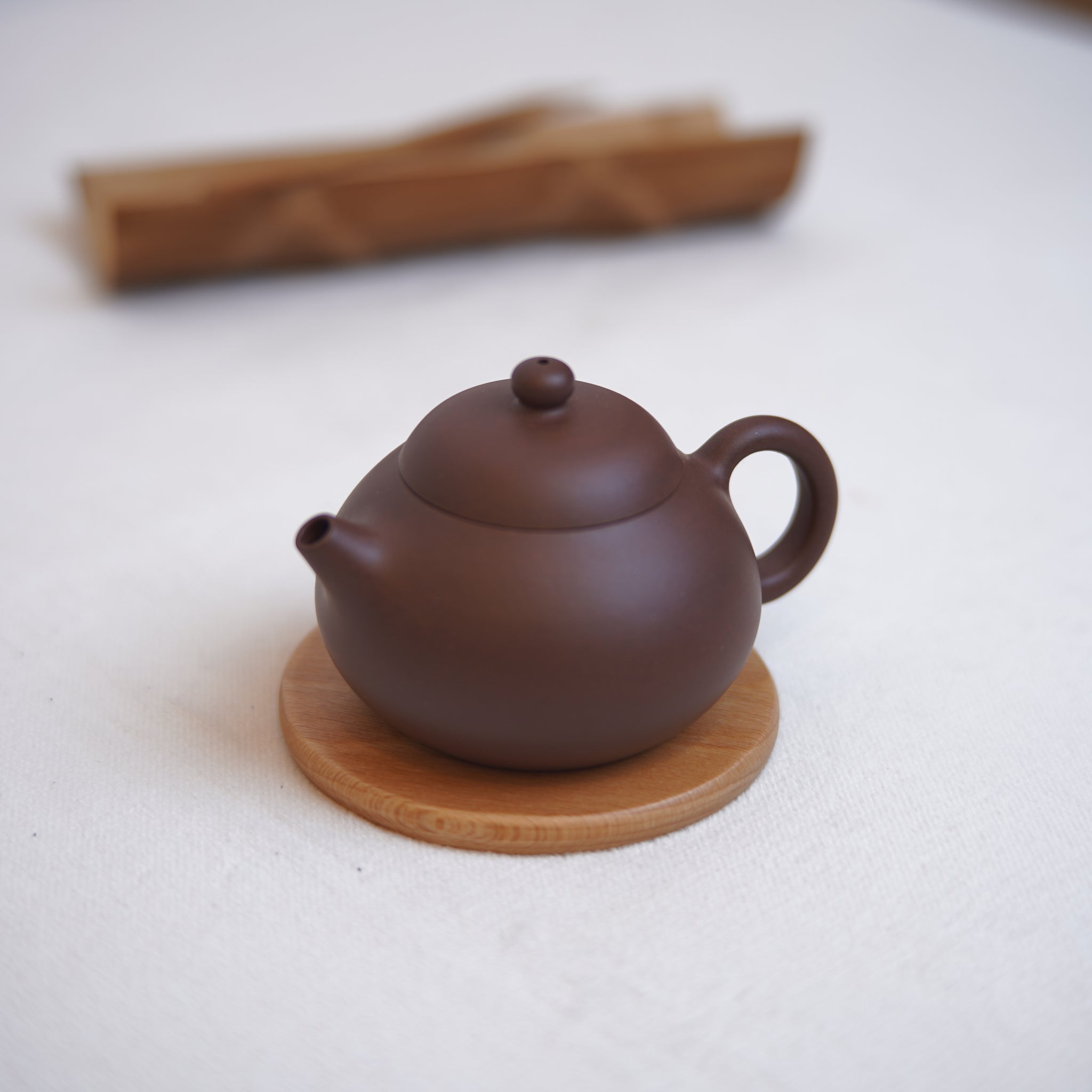 *New Product* [Xi Shi] Fully handmade original mineral purple clay and purple sand teapot