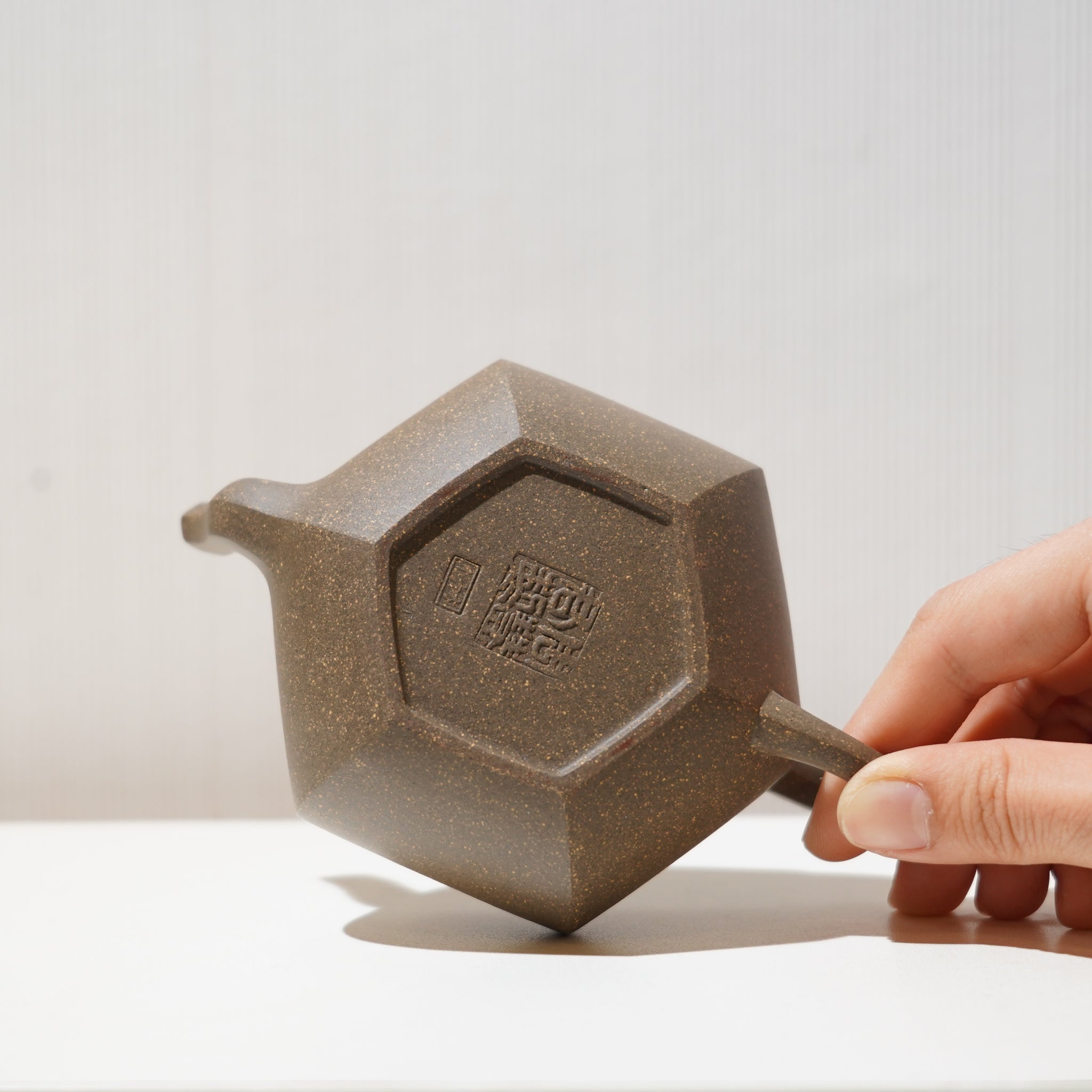 【六方君德】青灰段泥紫砂茶壺