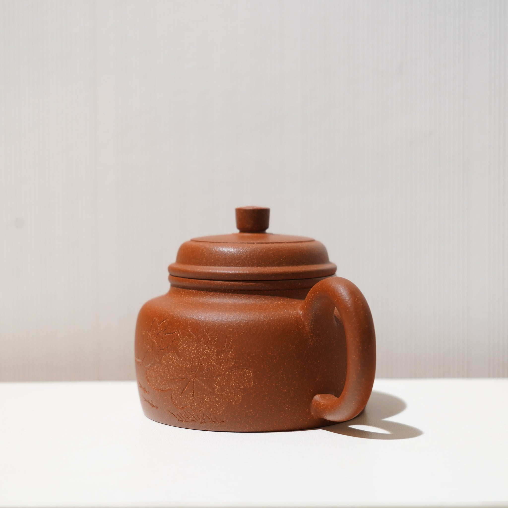 【德鐘】降坡泥雕刻紫砂茶壺