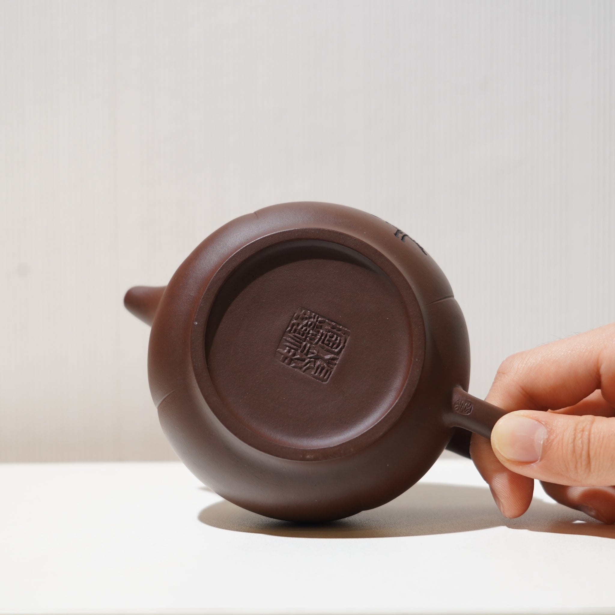 【菊蕾】紫泥刻畫紫砂茶壺