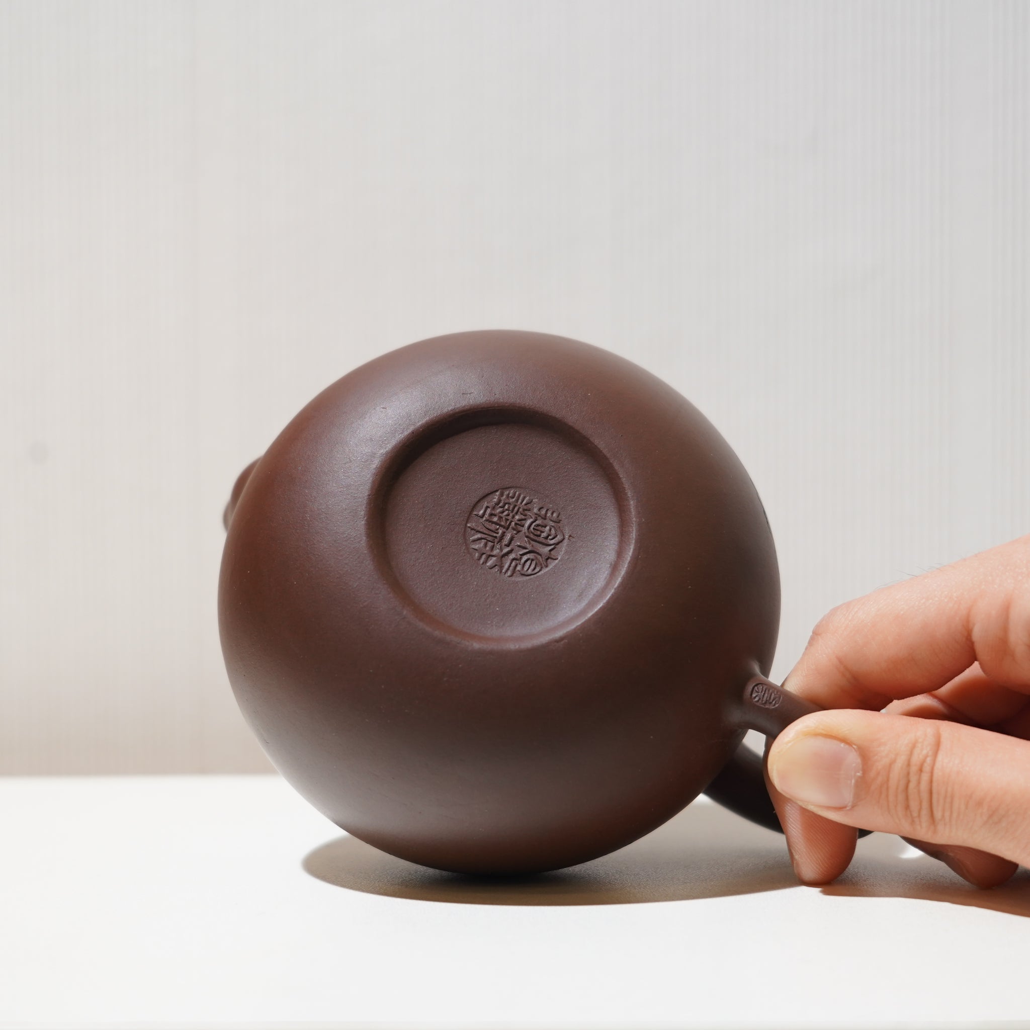 【頂珠】紫泥刻畫紫砂茶壺