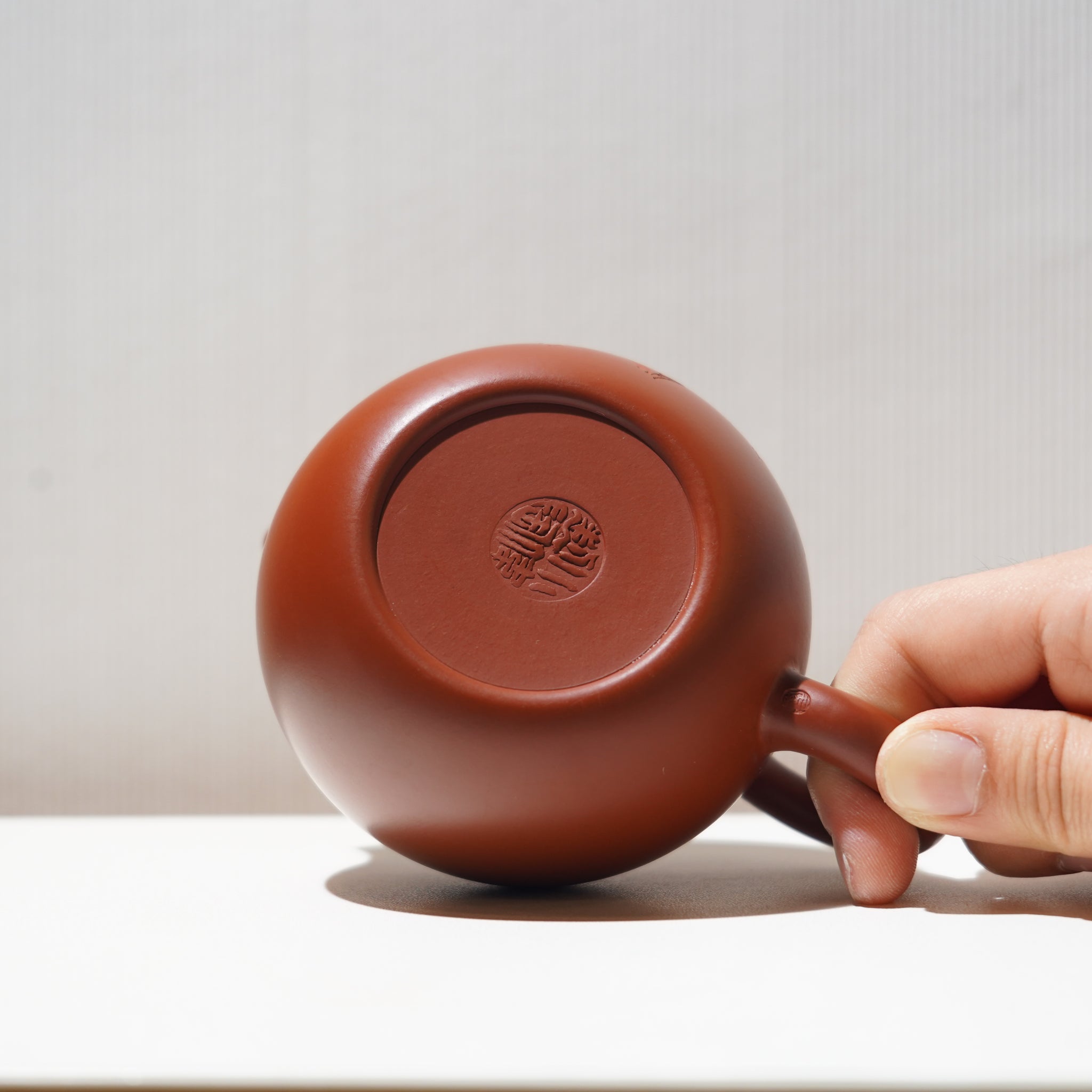 【雕花西施】朱泥雕刻紫砂茶壺