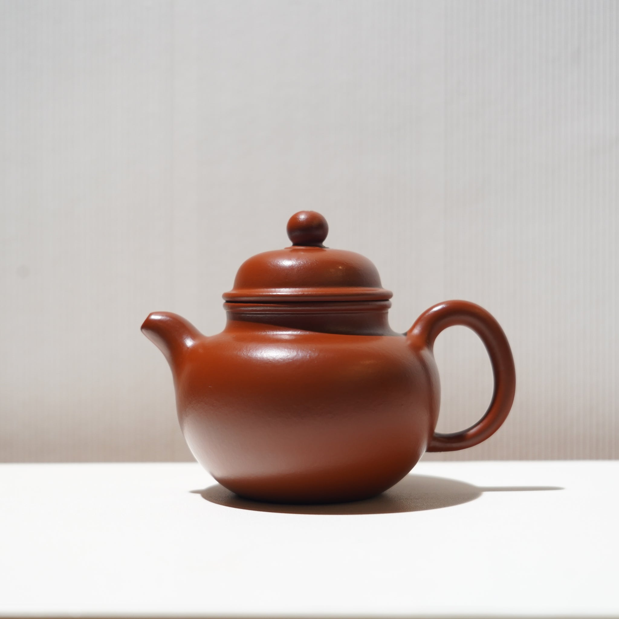 【掇球】朱泥紫砂茶壺