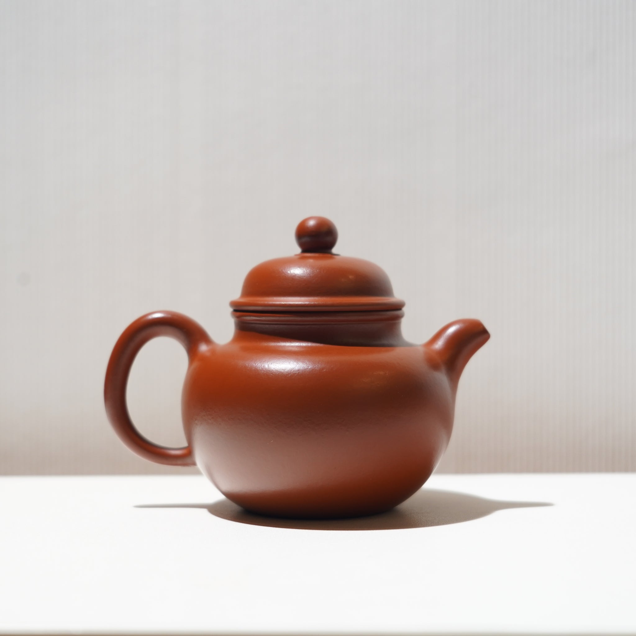 【掇球】朱泥紫砂茶壺