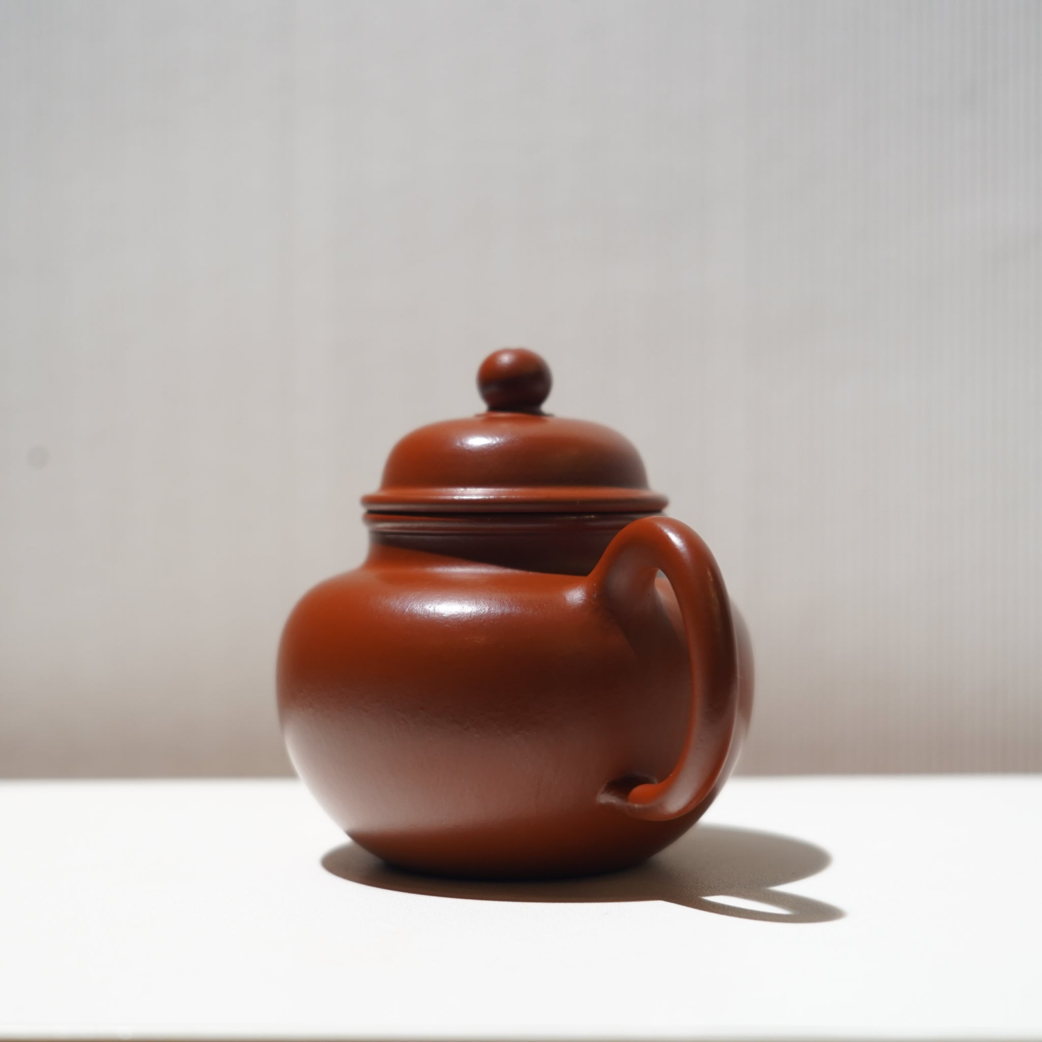 【掇球】朱泥紫砂茶壺