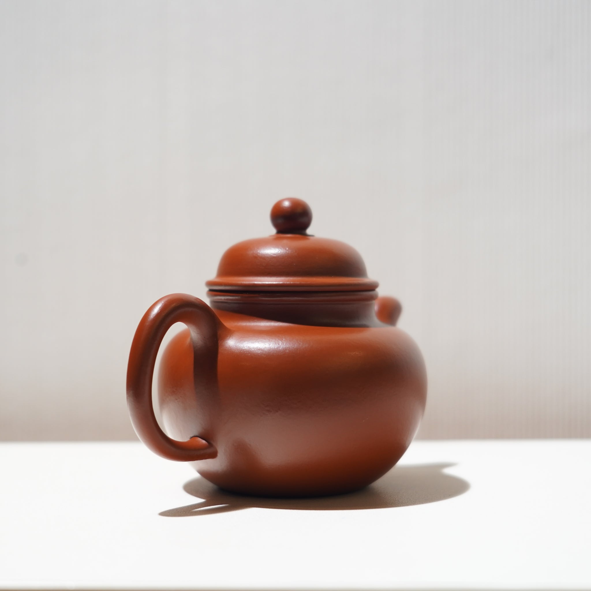 【掇球】朱泥紫砂茶壺