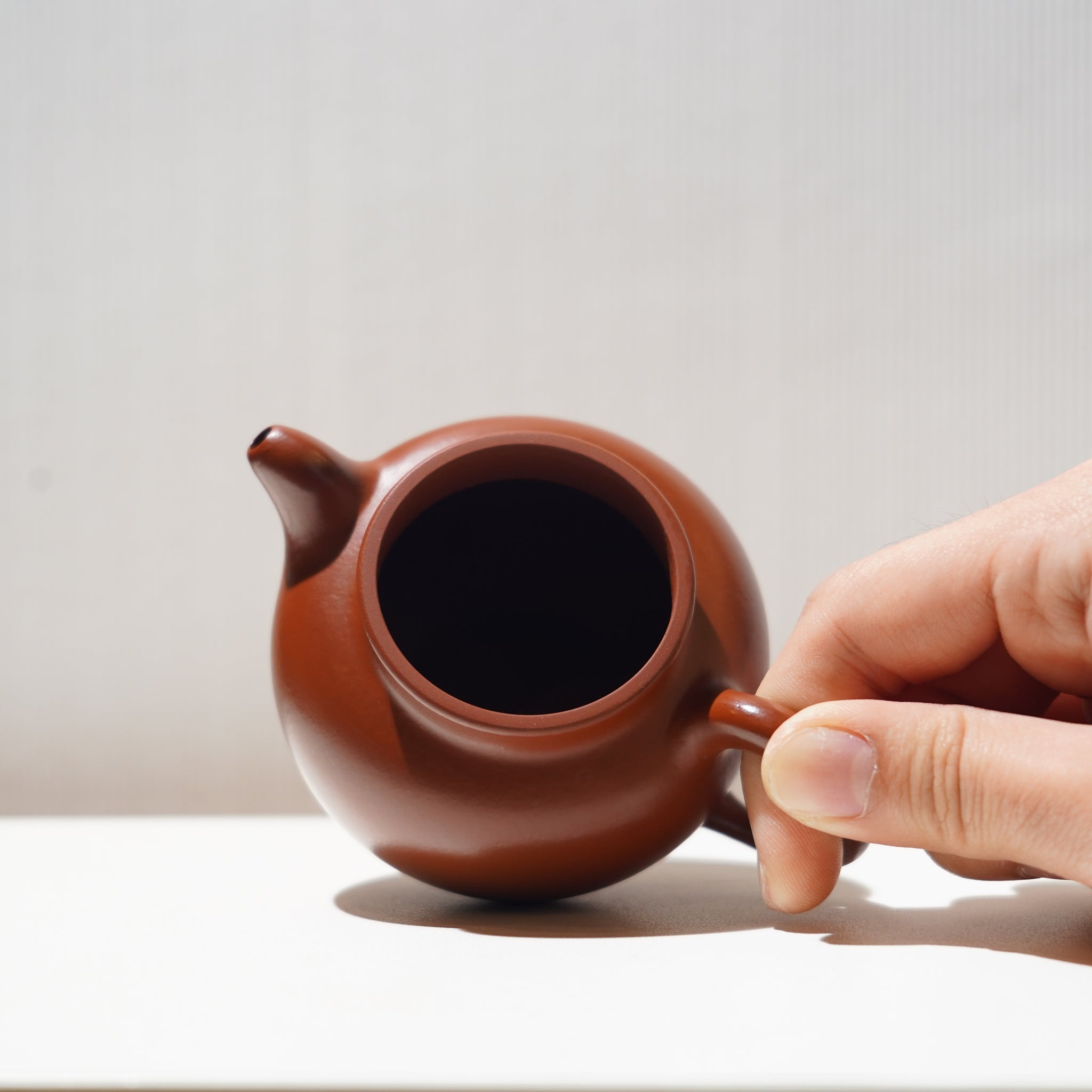 【掇球】朱泥紫砂茶壺