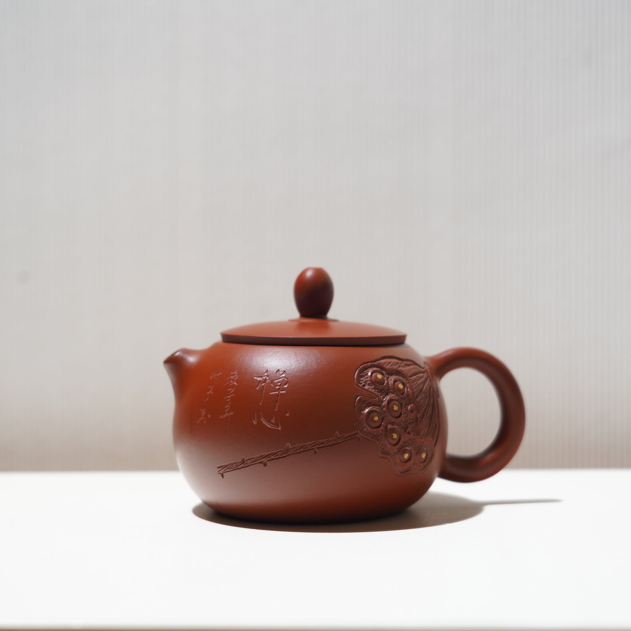 【西施】朱泥刻畫紫砂茶壺