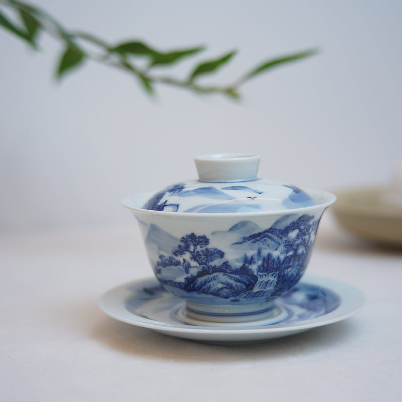 [Mountains and Waters Again] Jingdezhen hand-painted blue and white three-cai bowl