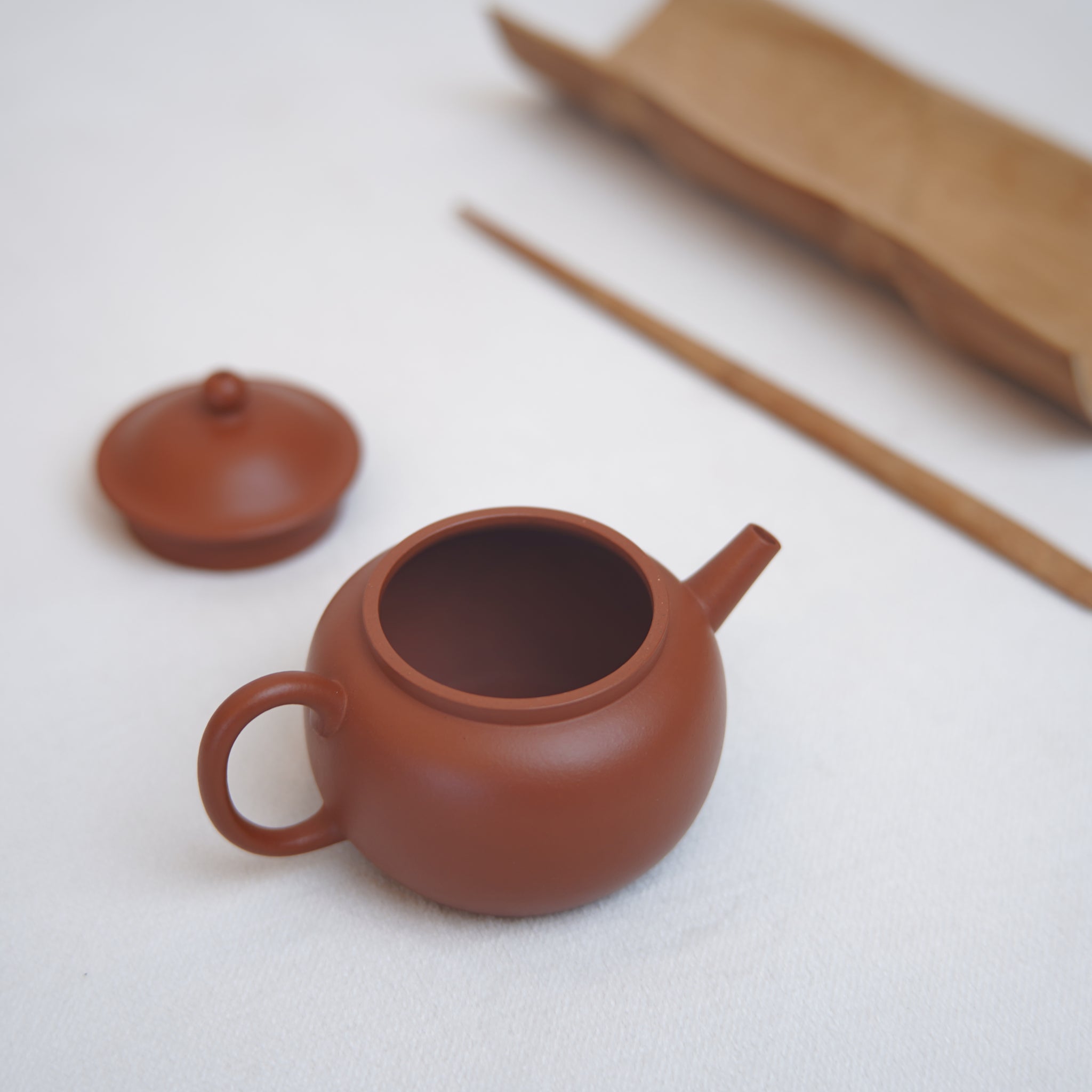 *New Product* [Ming Style Hat] Fully Handmade Raw Mineral Zhaozhuang Zhuni Purple Clay Teapot