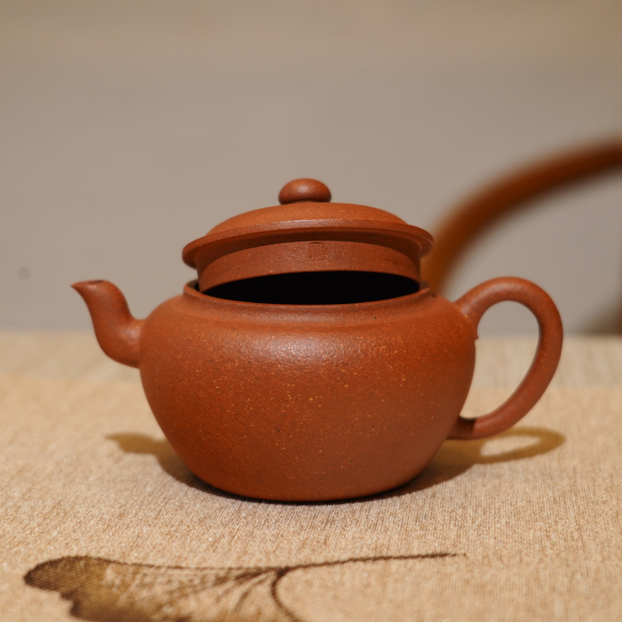 *新品* *葉鴻鈞弟子*【翁形體】全手工朱泥紫砂茶壺