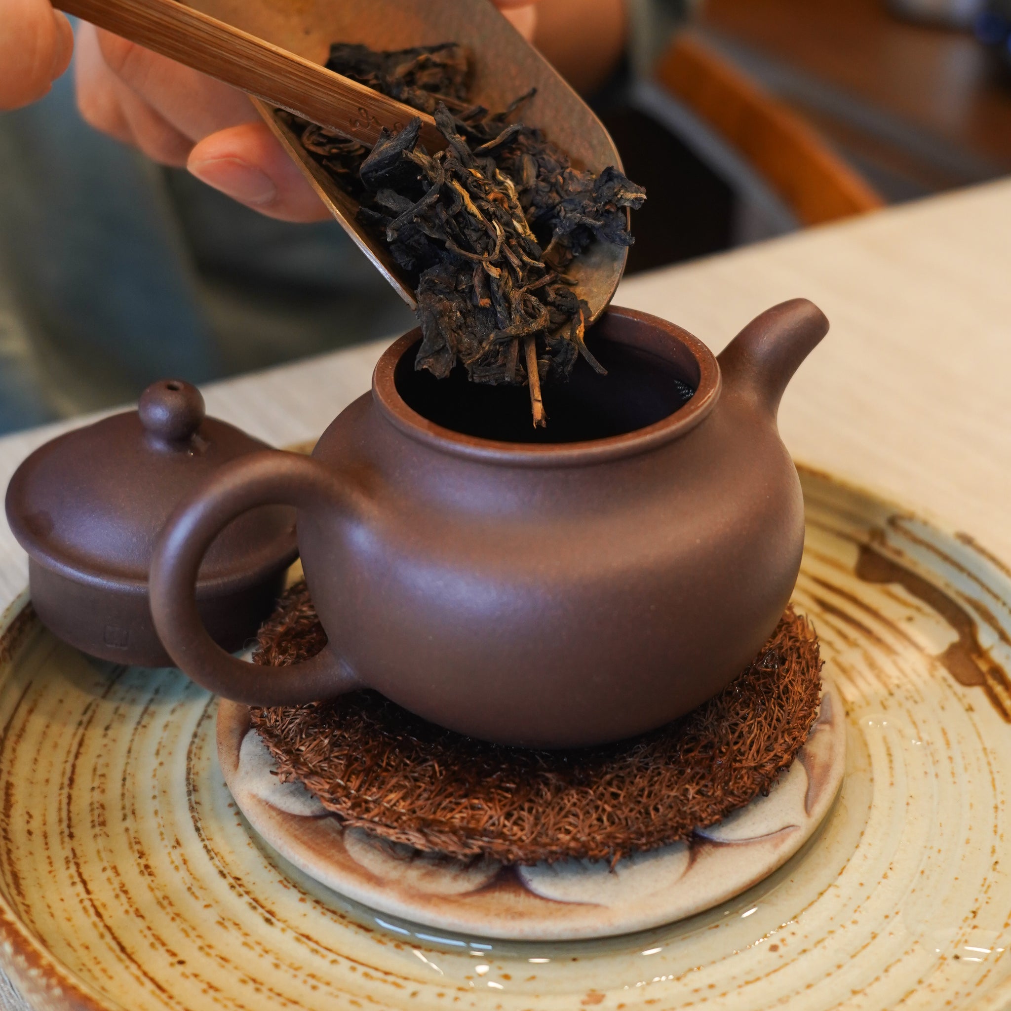 【2005年昌泰集團老陳的茶系列邦崴青餅】 普洱生茶