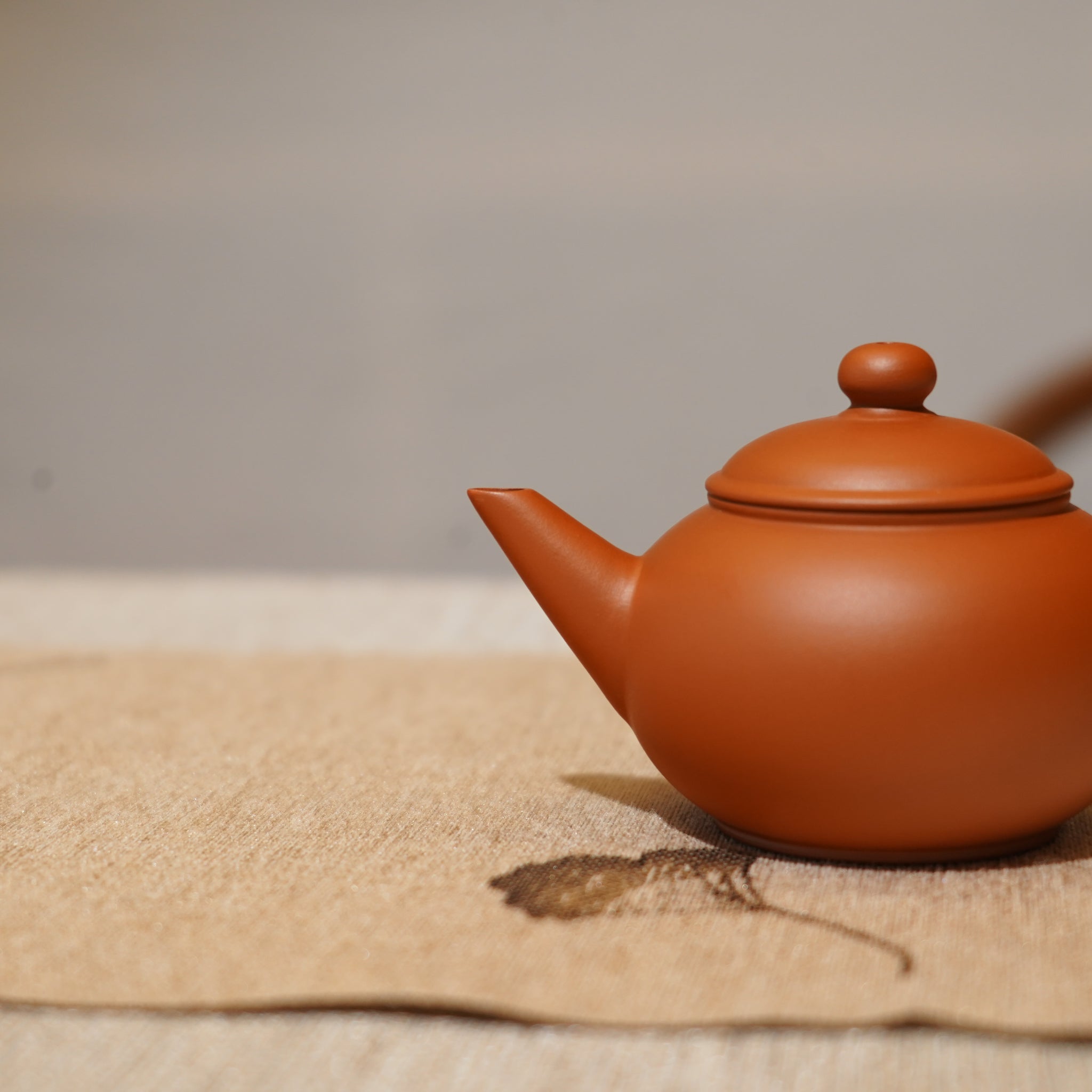 *新品*【水平】全手工潮州朱泥手拉茶壺