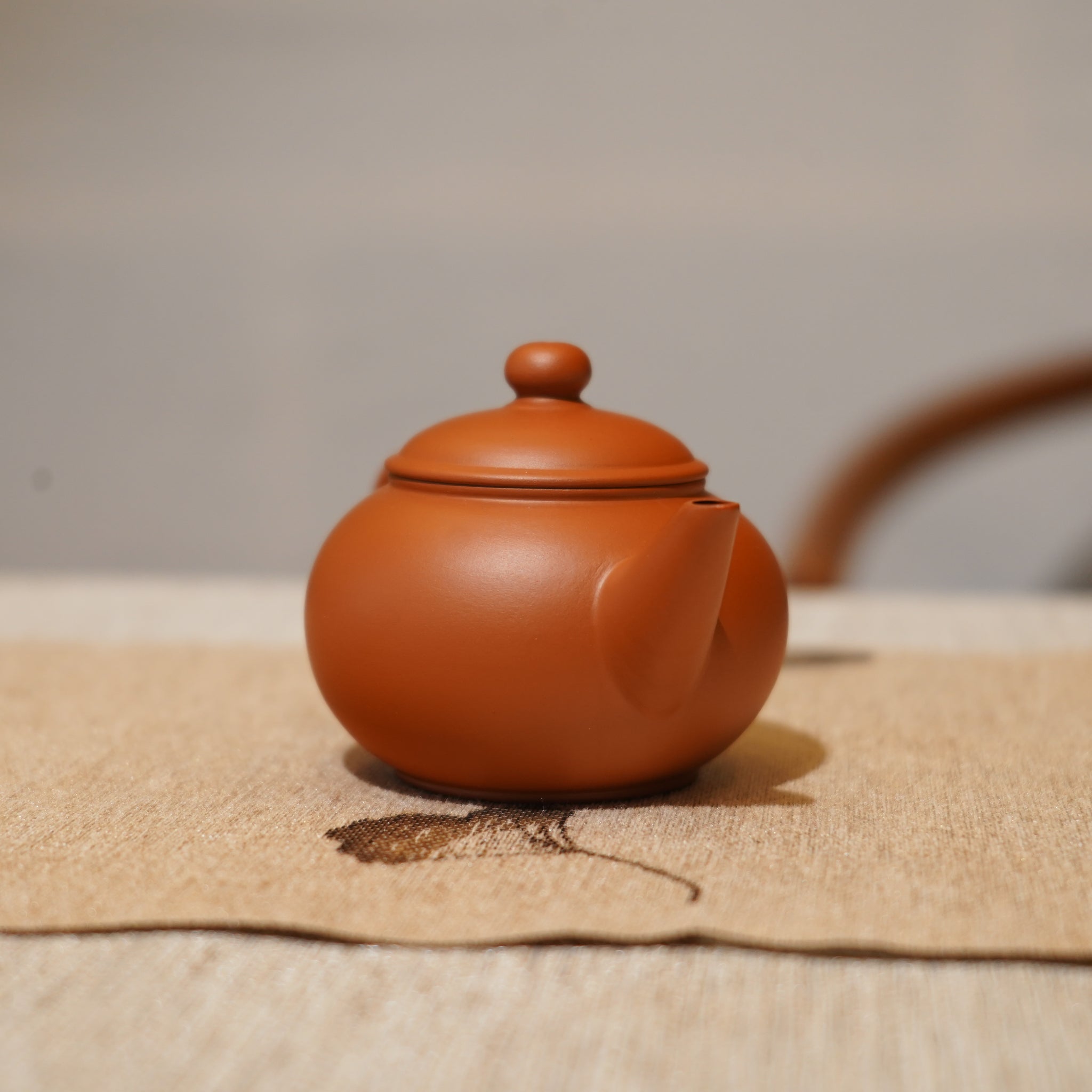 *新品*【水平】全手工潮州朱泥手拉茶壺