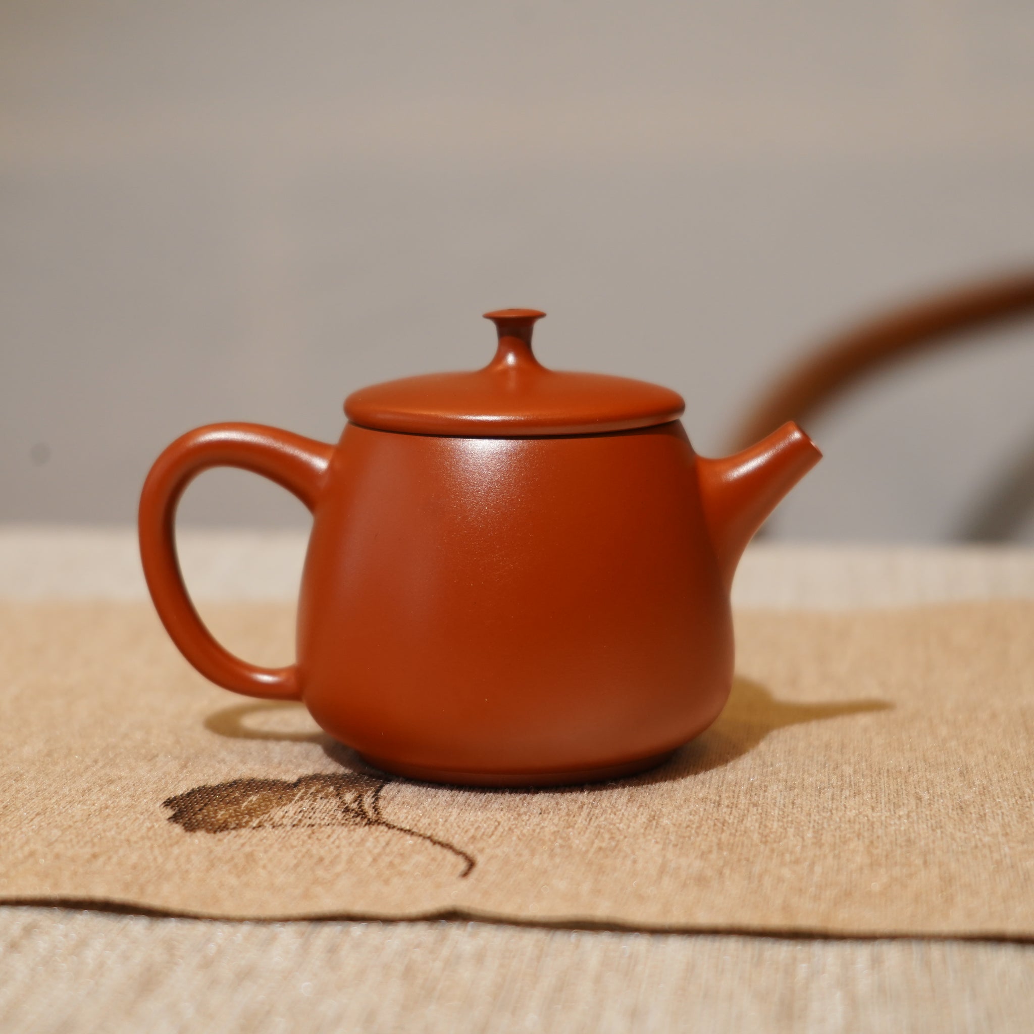 *新品*【漢瓦】全手工潮州朱泥手拉茶壺