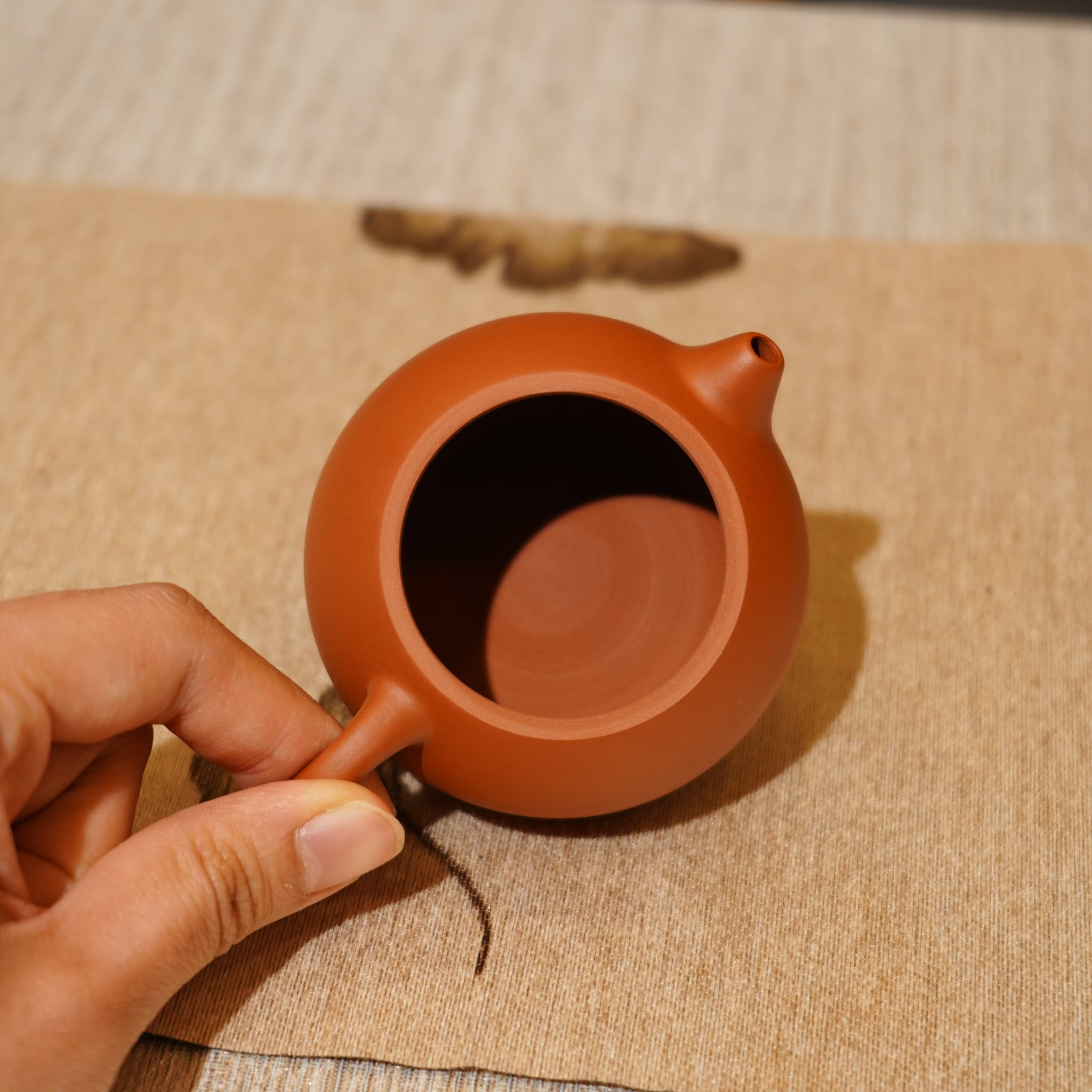 *新品*【西施】全手工潮州朱泥手拉茶壺
