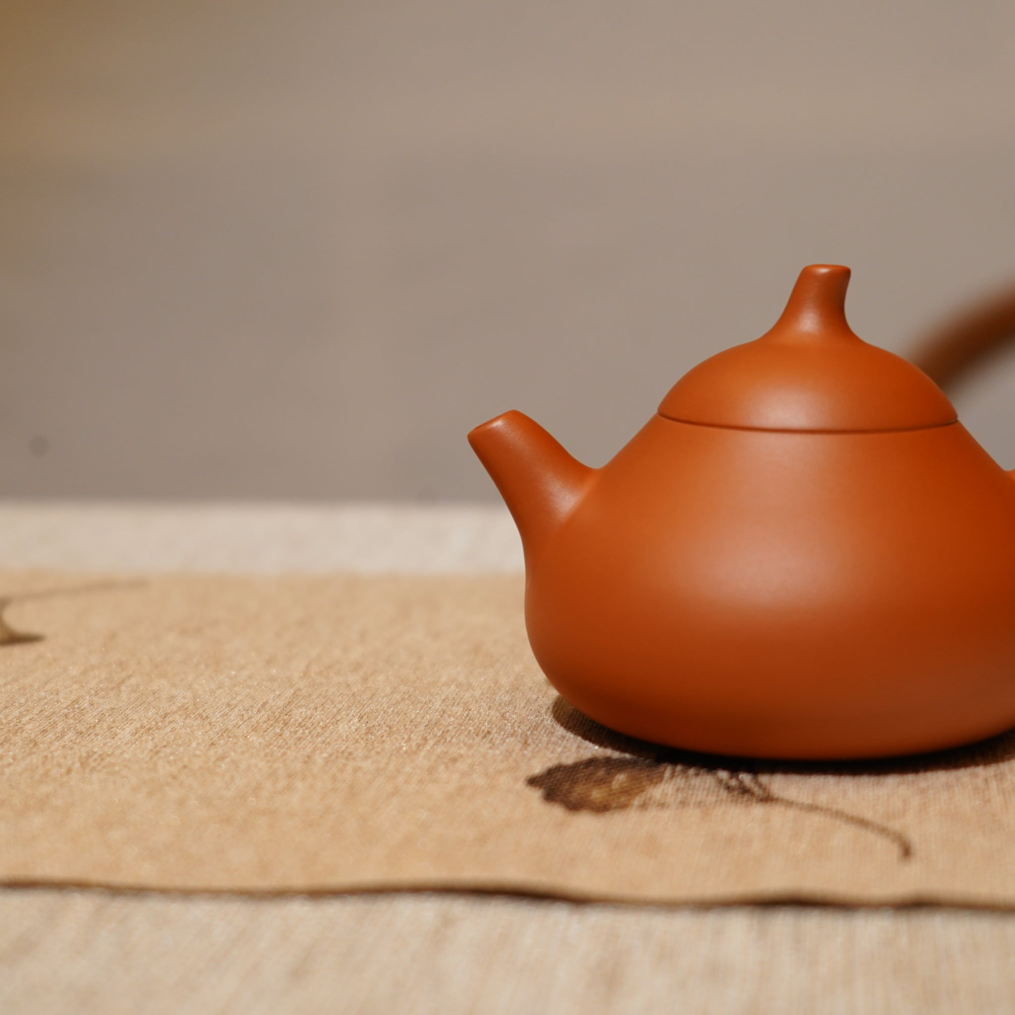 *新品*【茄瓜】全手工潮州朱泥手拉茶壺