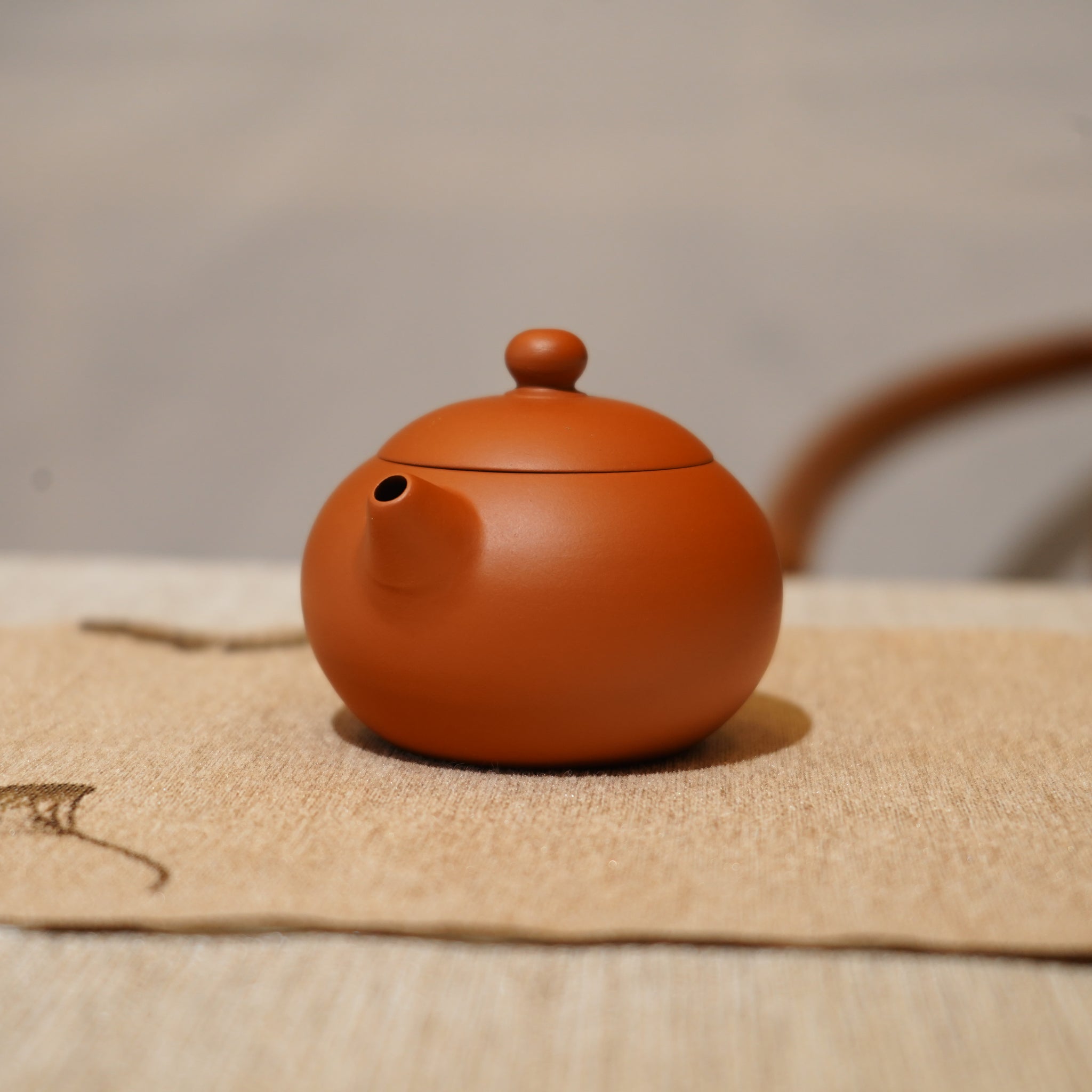*新品*【西施】全手工潮州朱泥手拉茶壺