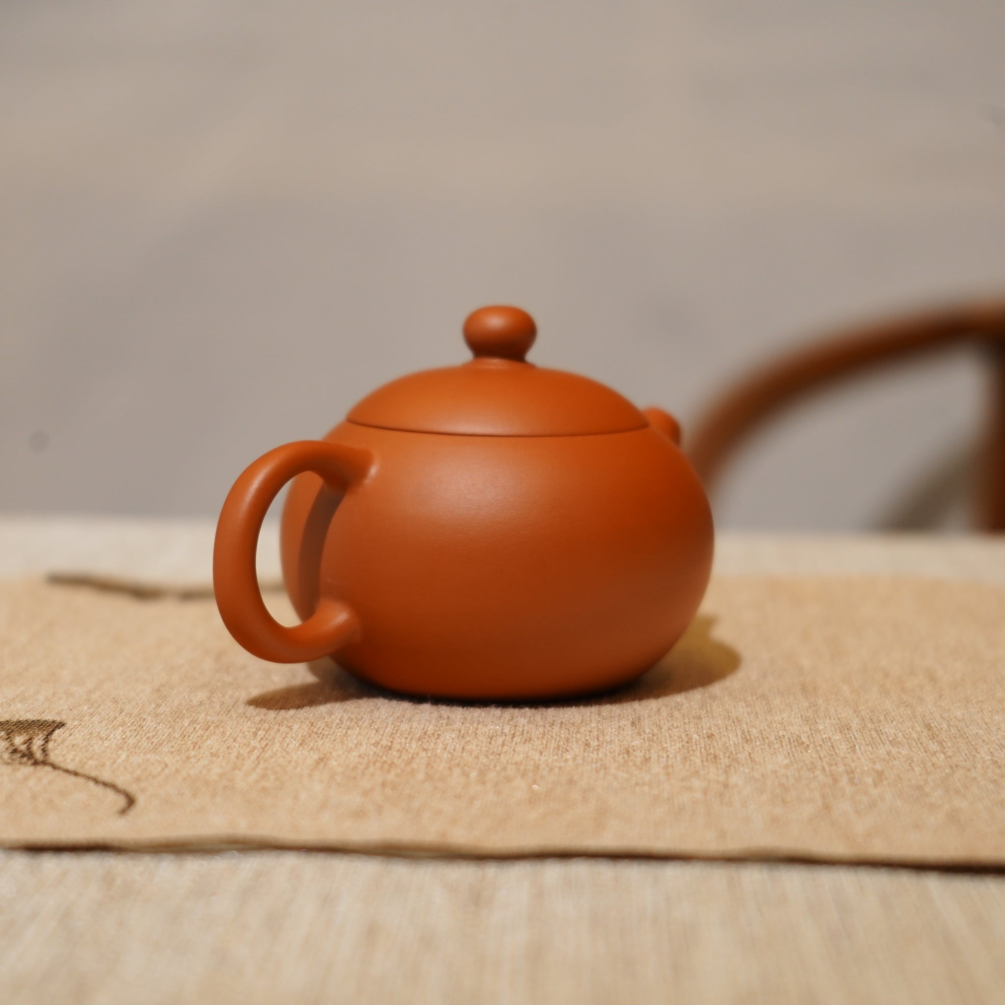 *新品*【西施】全手工潮州朱泥手拉茶壺