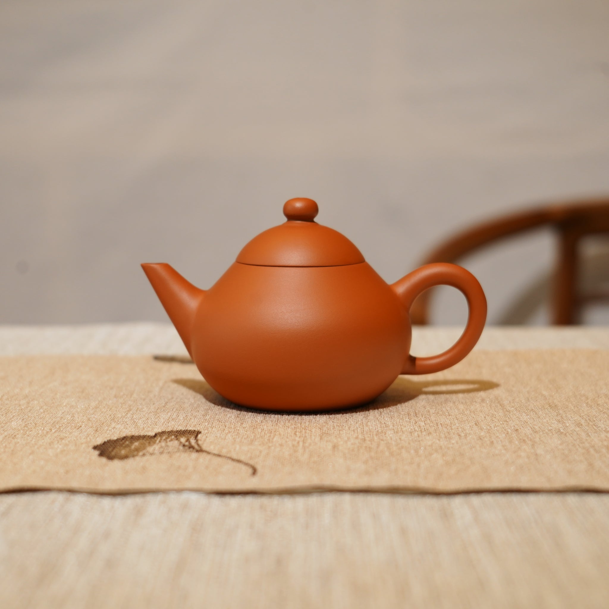 *新品*【梨形】全手工潮州朱泥手拉茶壺