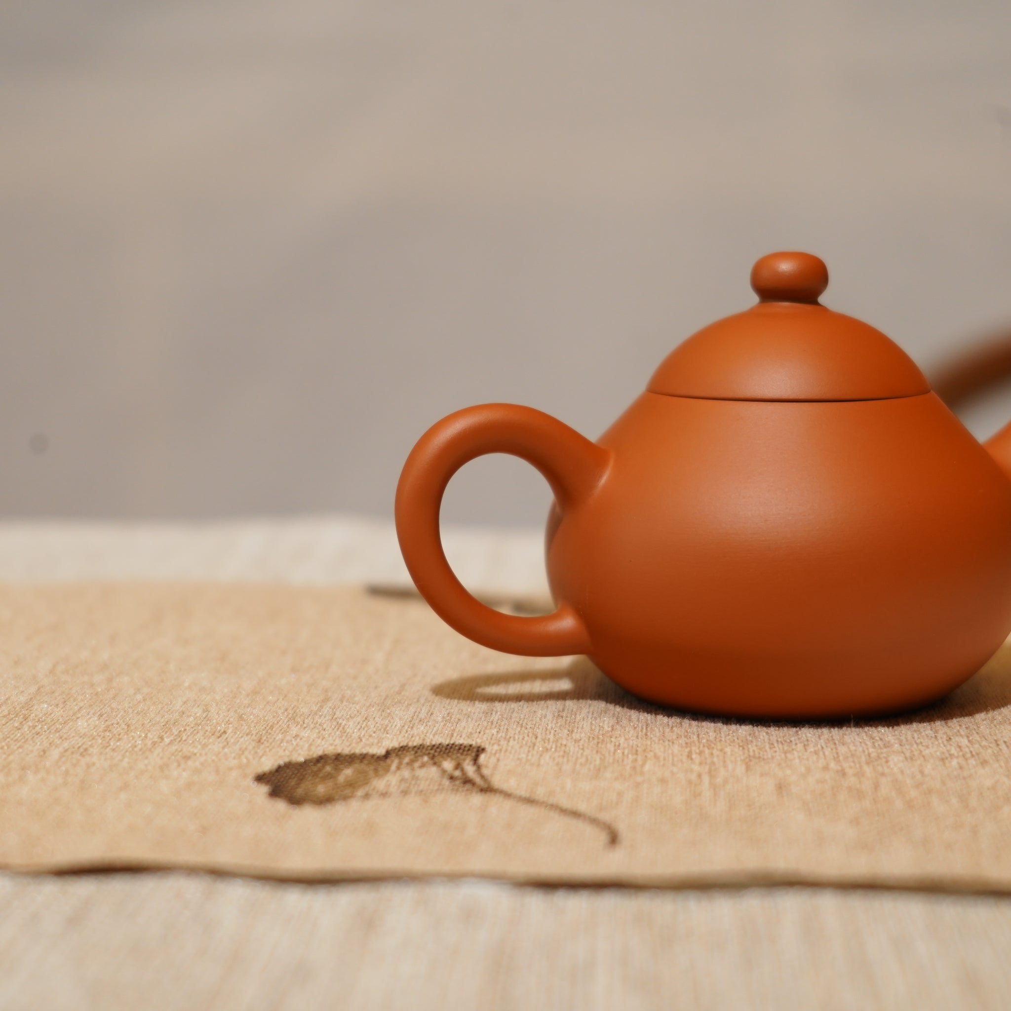 *新品*【梨形】全手工潮州朱泥手拉茶壺