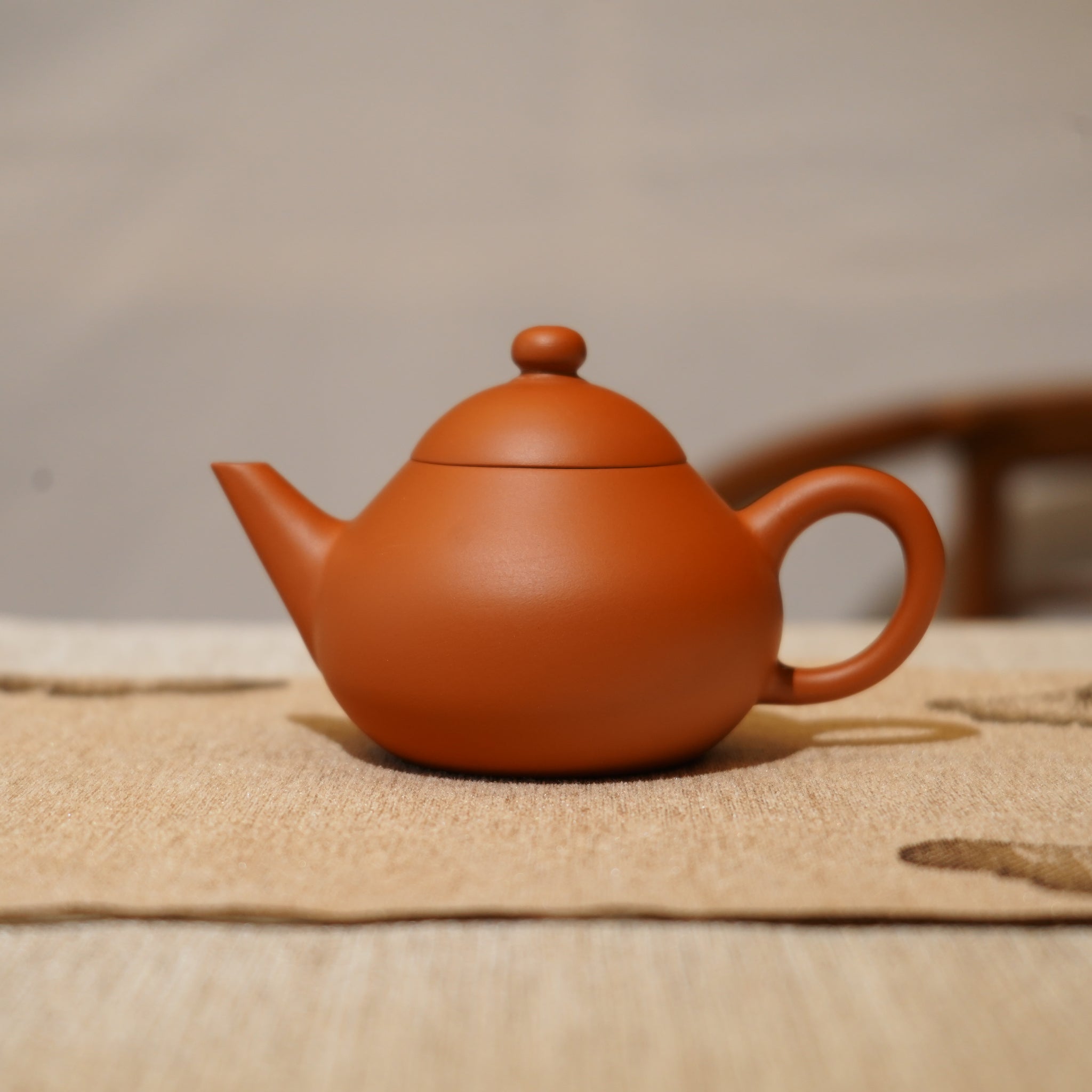 *新品*【梨形】全手工潮州朱泥手拉茶壺