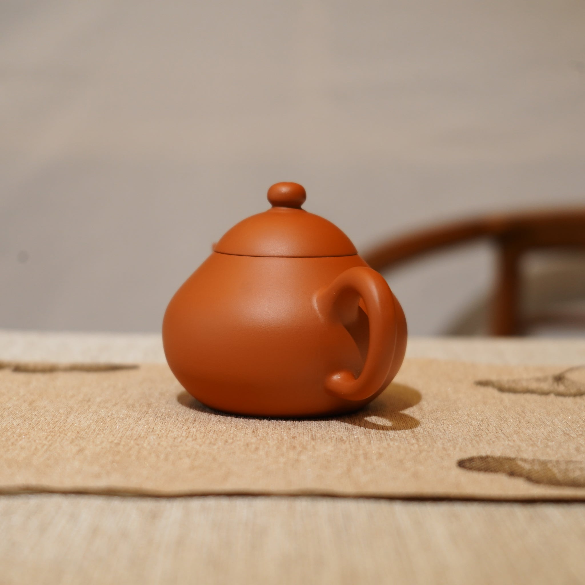 *新品*【梨形】全手工潮州朱泥手拉茶壺