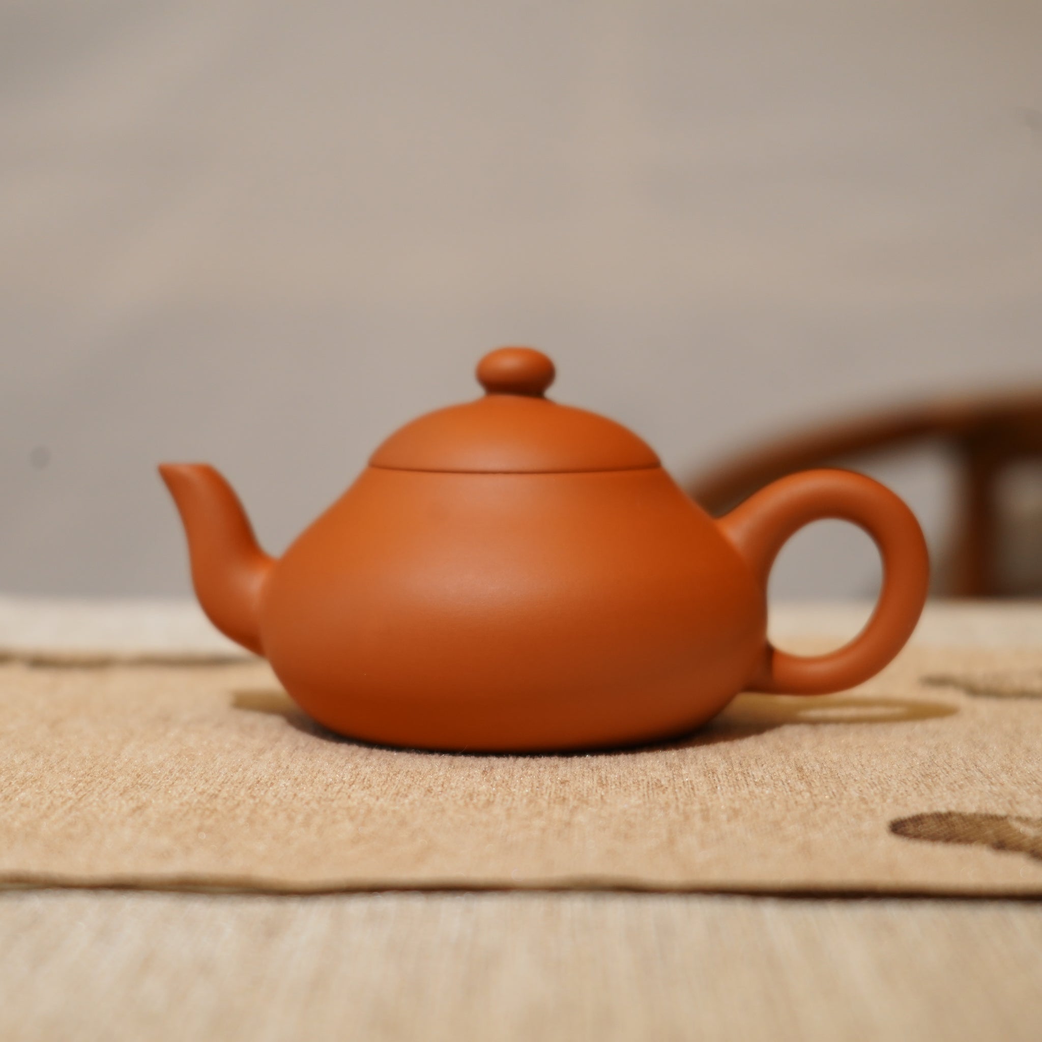 *新品*【矮梨】全手工潮州朱泥手拉茶壺