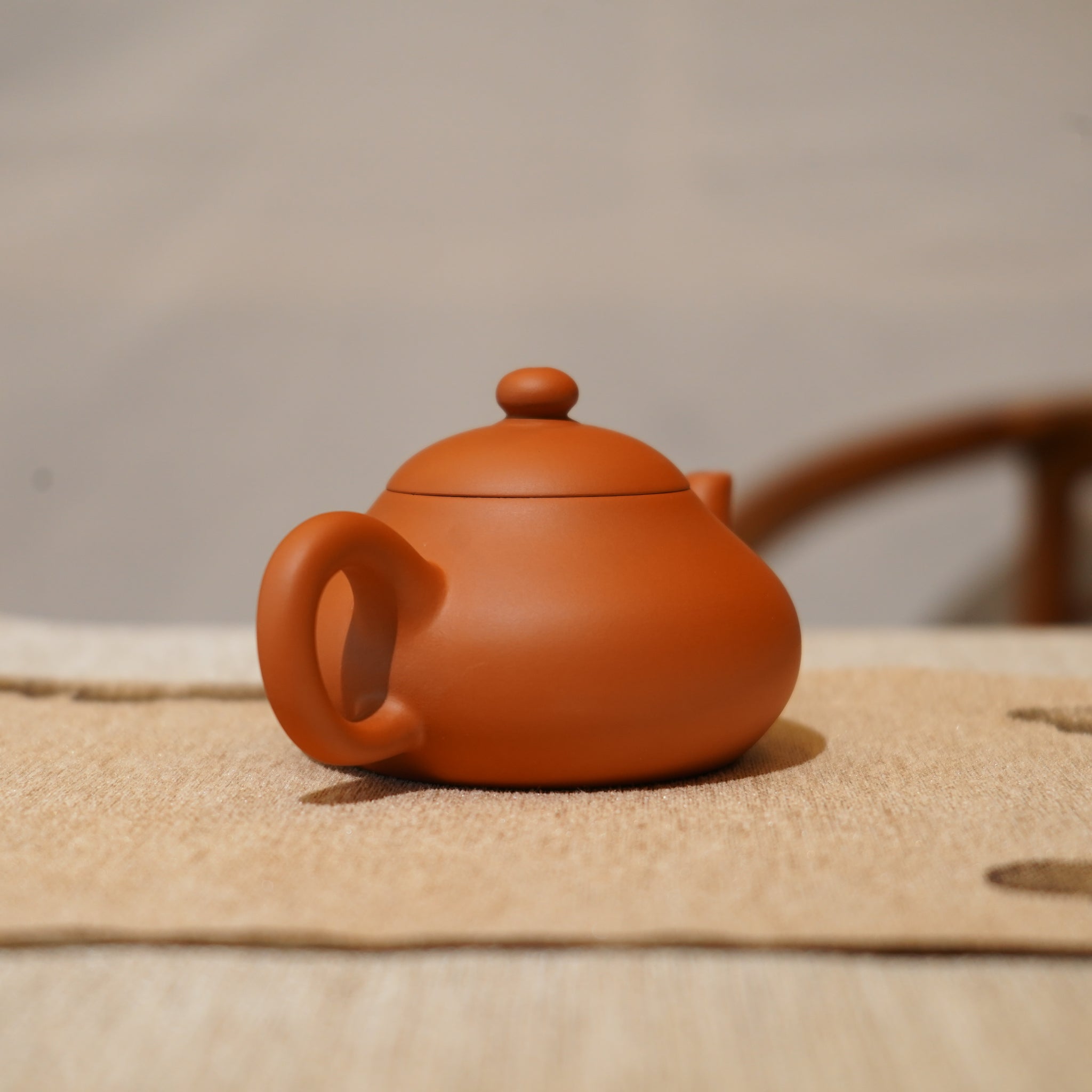 *新品*【矮梨】全手工潮州朱泥手拉茶壺