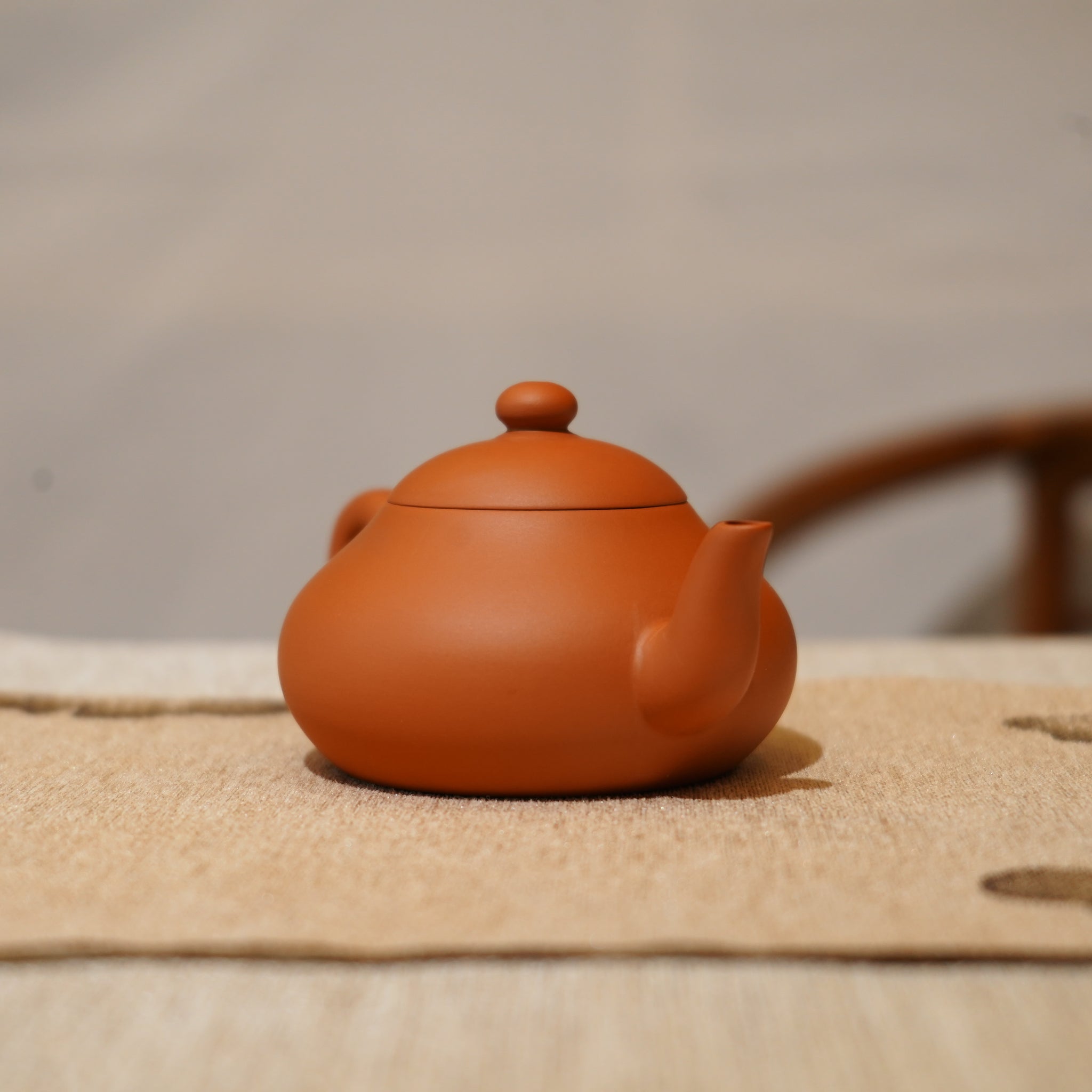 *新品*【矮梨】全手工潮州朱泥手拉茶壺