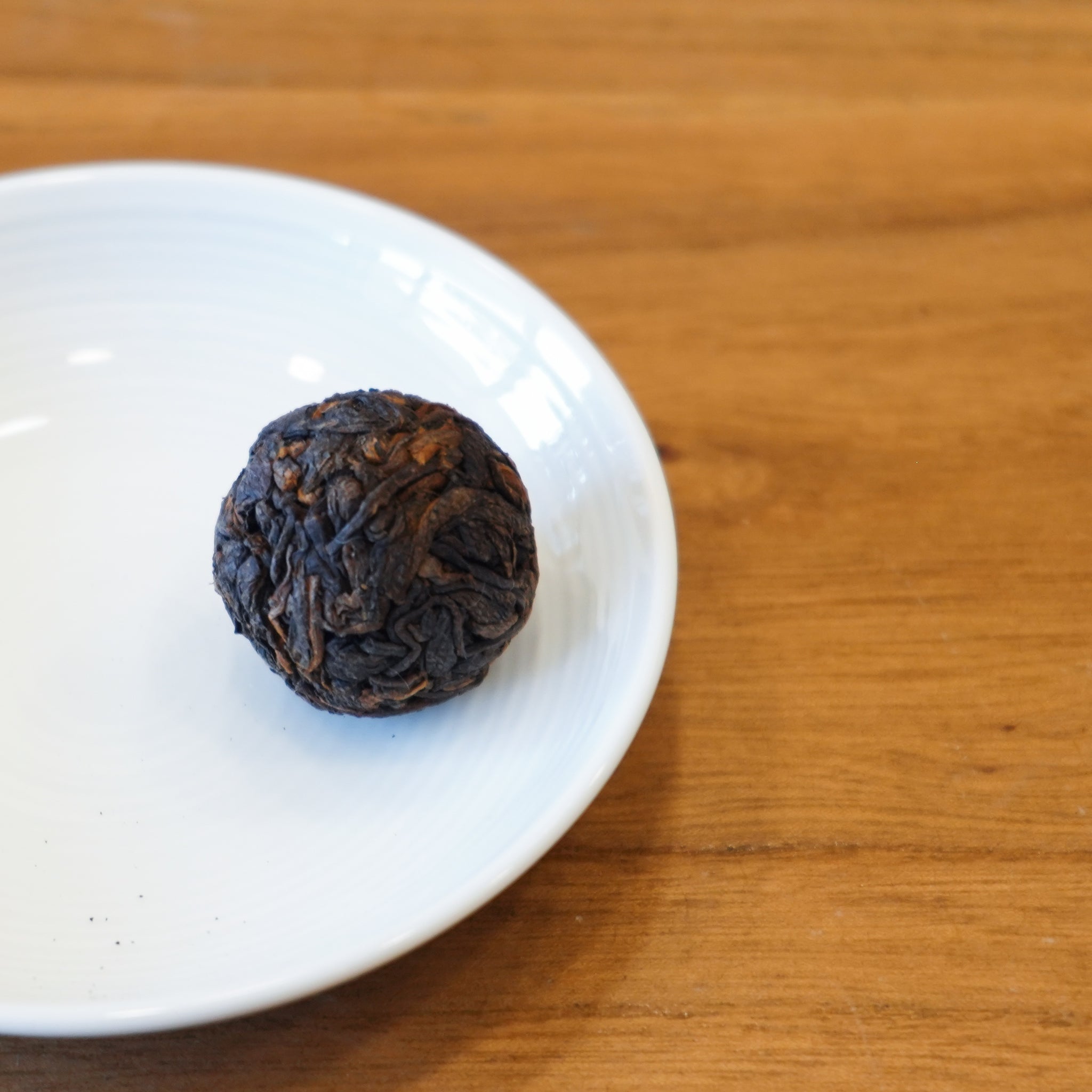 【易武 · 曼松貢珠】古樹普洱生茶龍珠