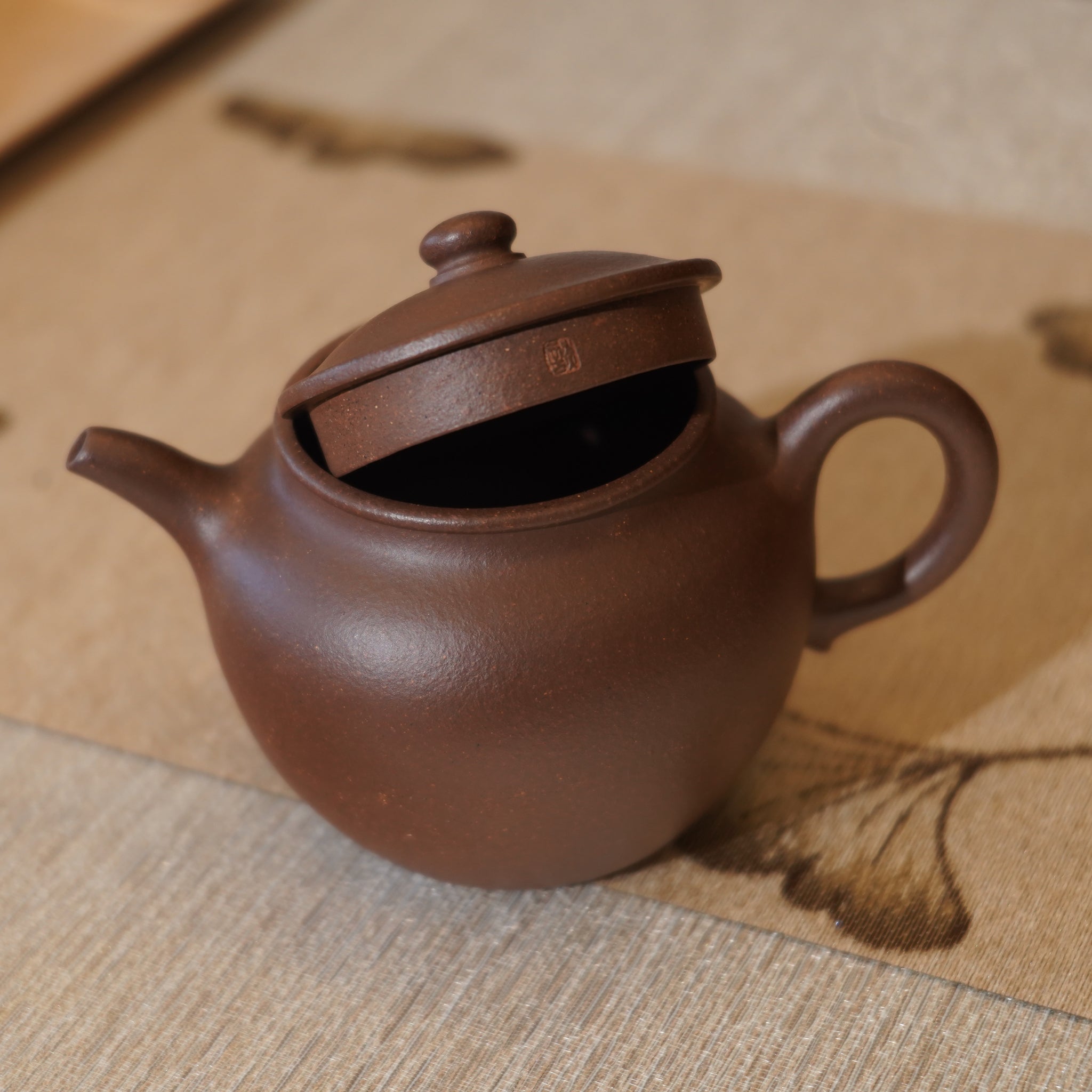 *新品* *吳雲峰弟子*【古蓮子】全手工原礦紫泥紫砂茶壺