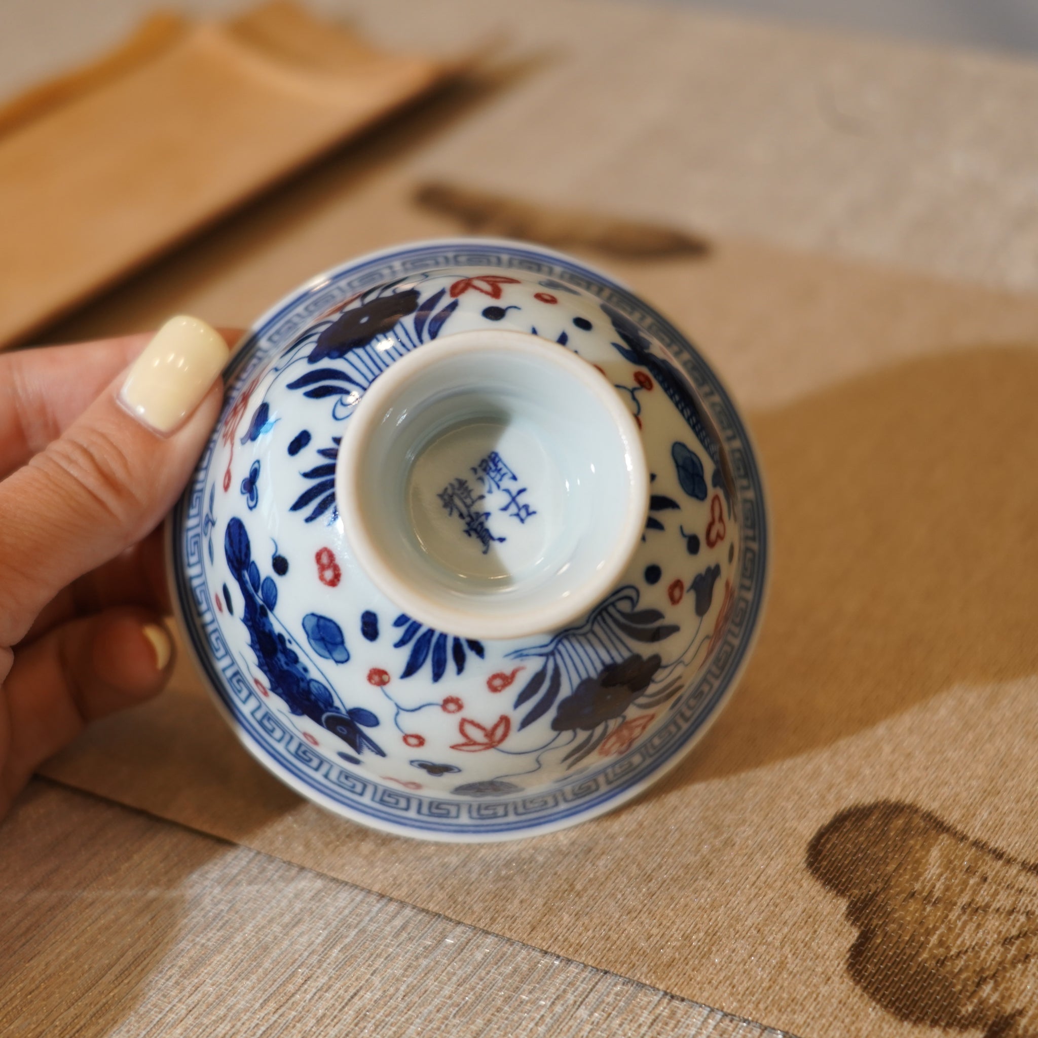 *新品*【魚藻紋】景德鎮手繪青花釉裏紅高足主人杯