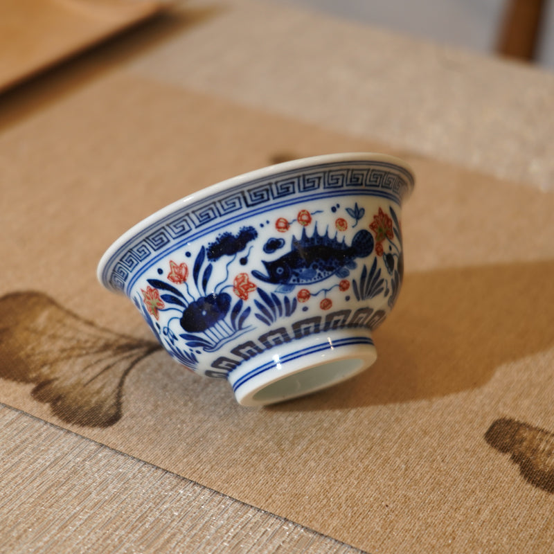 *新品*【魚藻紋】景德鎮手繪青花釉裏紅壓手主人杯