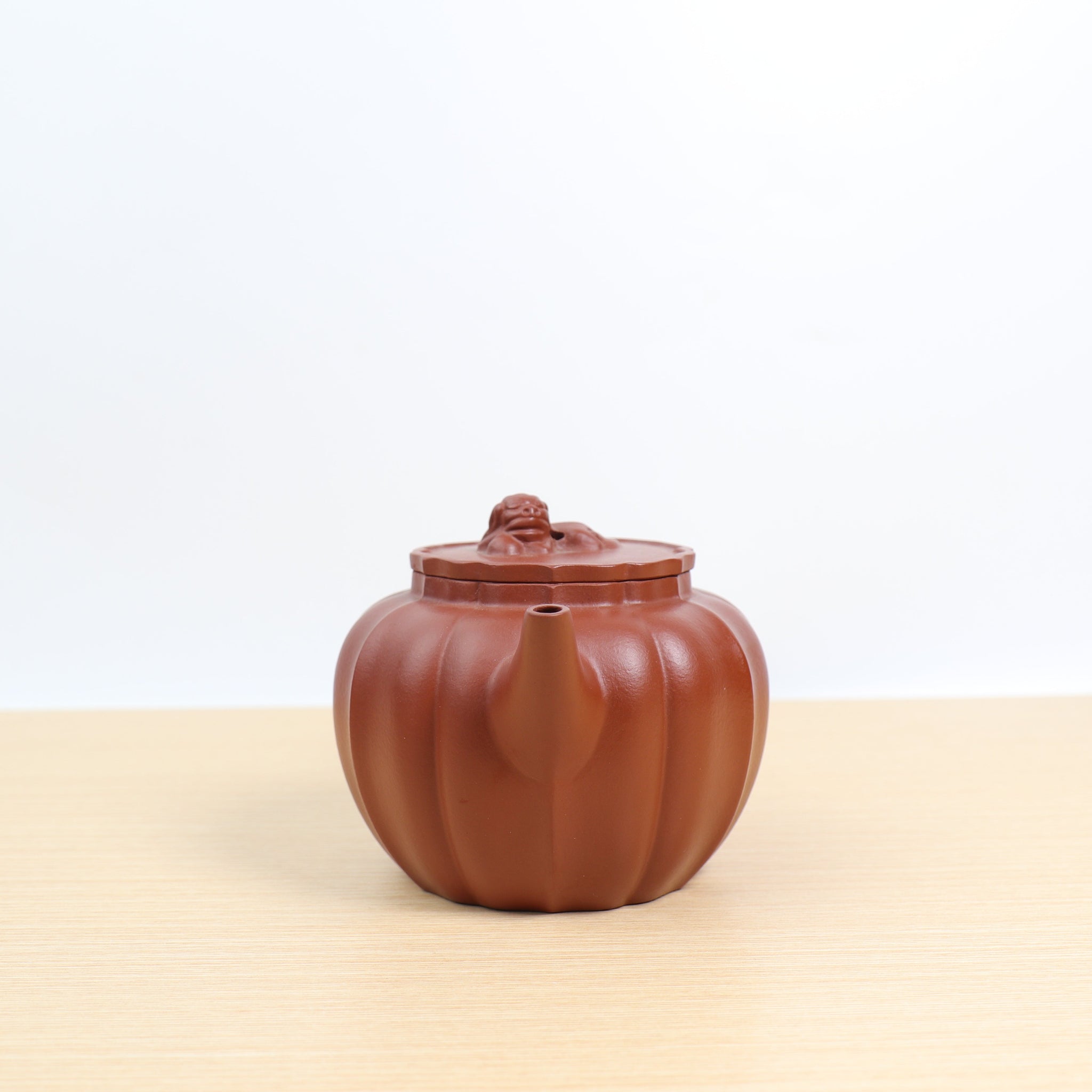 *Autumn Reward｜Buy one, get five free* [Lion Ball with Ribbed Pattern] Fully Handmade Original Mineral Vermilion Clay Classic Purple Clay Teapot