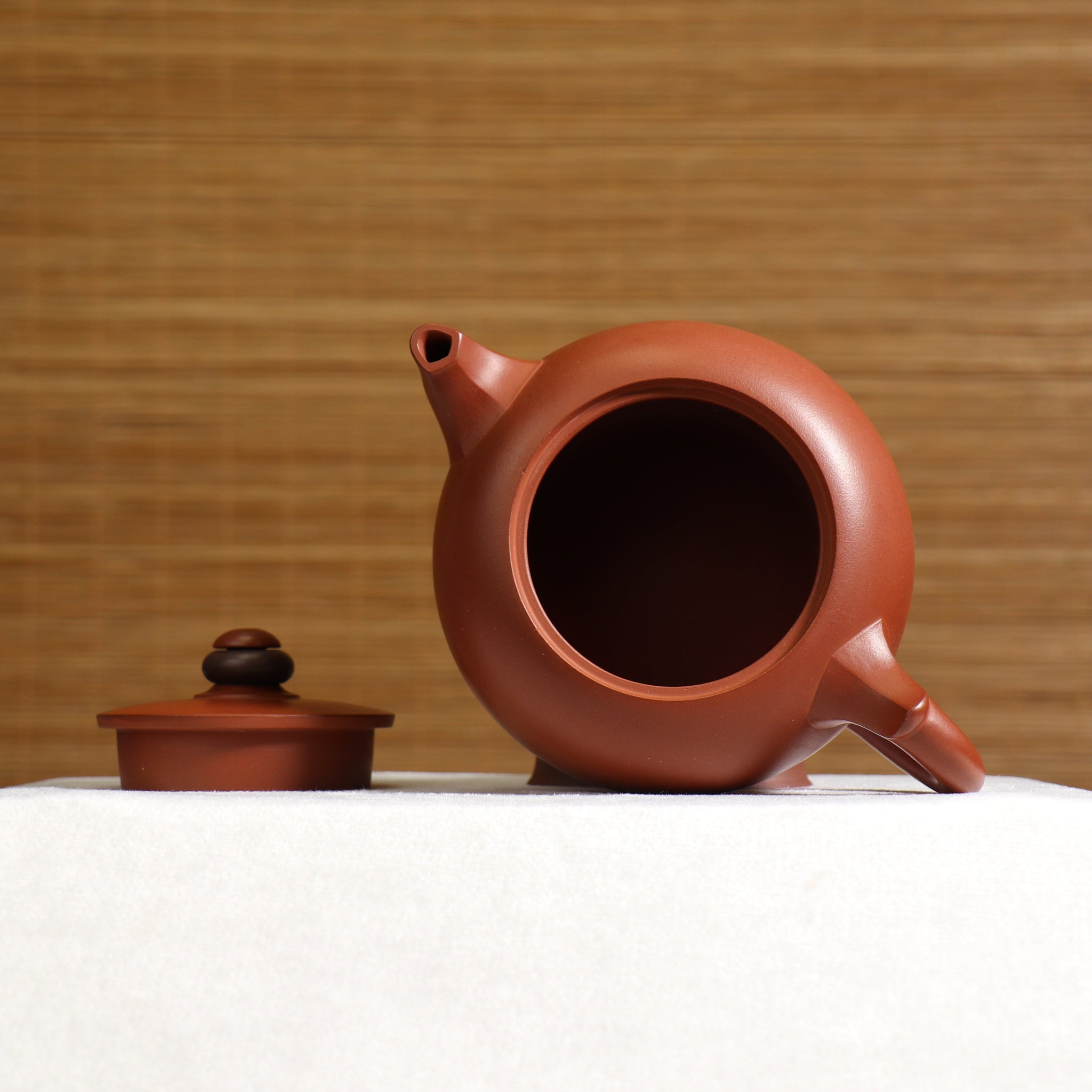 (Sold) *Autumn Reward｜Buy one and get three free*【Time comes and turns】Full handmade raw mineral clear cement simple purple sand teapot