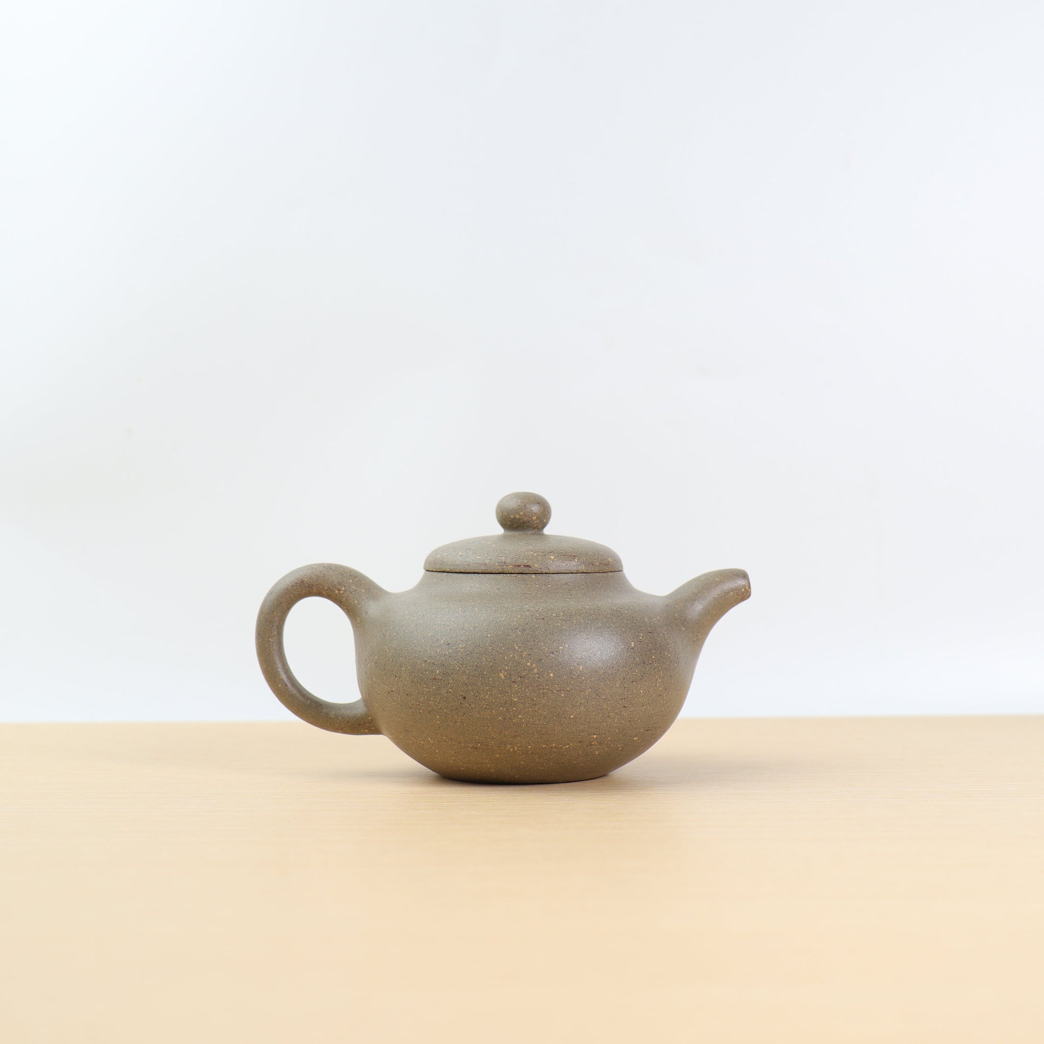 *Autumn Reward｜Buy one, get three free* [掇子] Classic purple clay teapot made of green gray clay