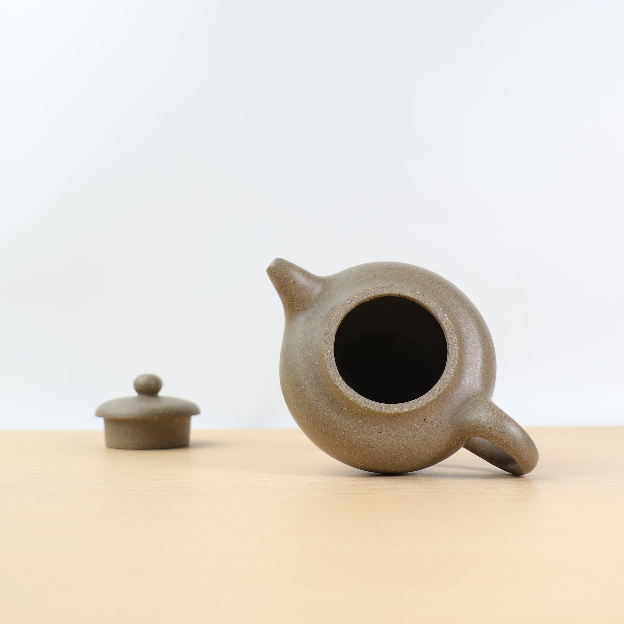 *Autumn Reward｜Buy one, get three free* [掇子] Classic purple clay teapot made of green gray clay