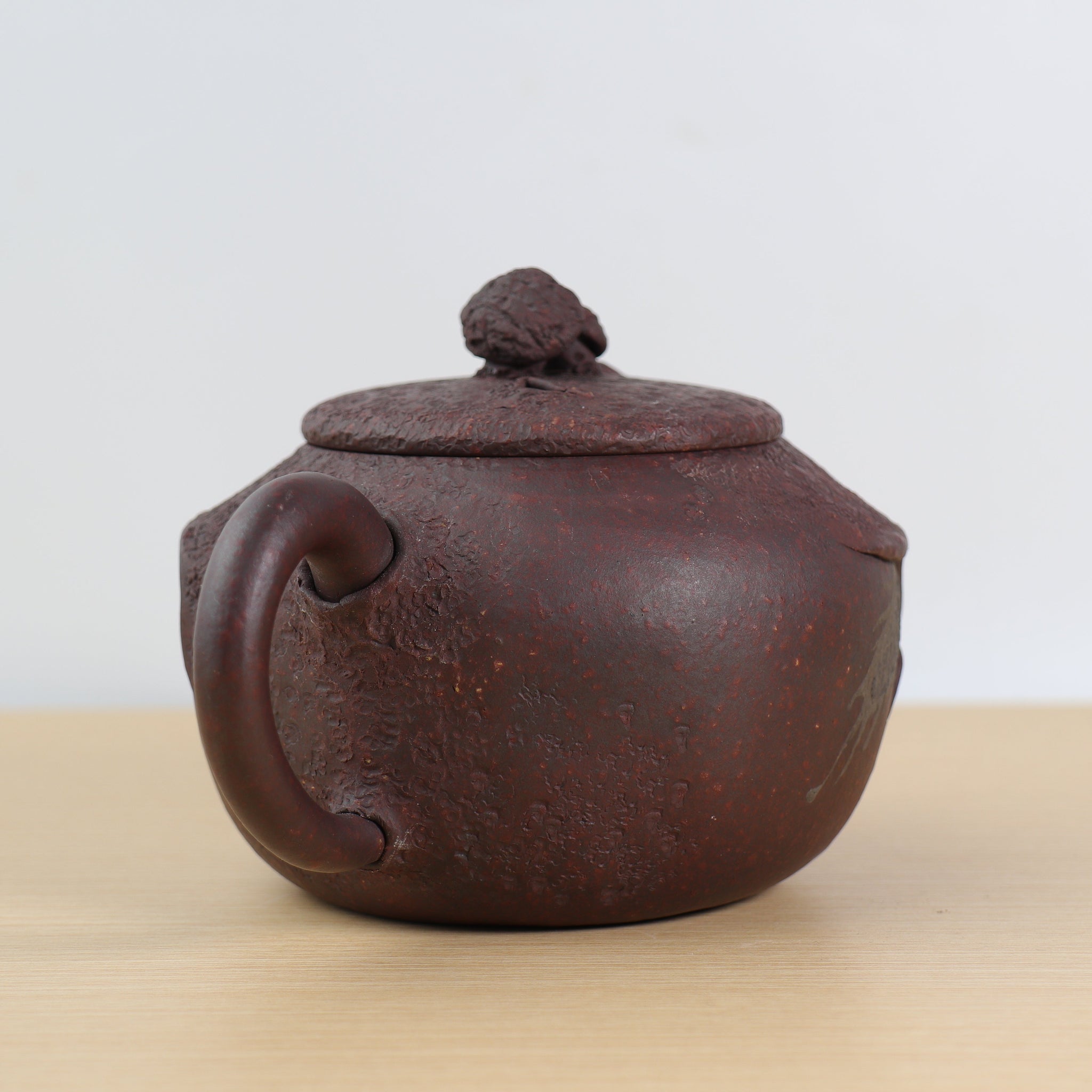 (Sold) *Autumn Reward｜Buy one and get three free* [Longgongchun] Huanglongshan original mineral jujube clay purple clay teapot