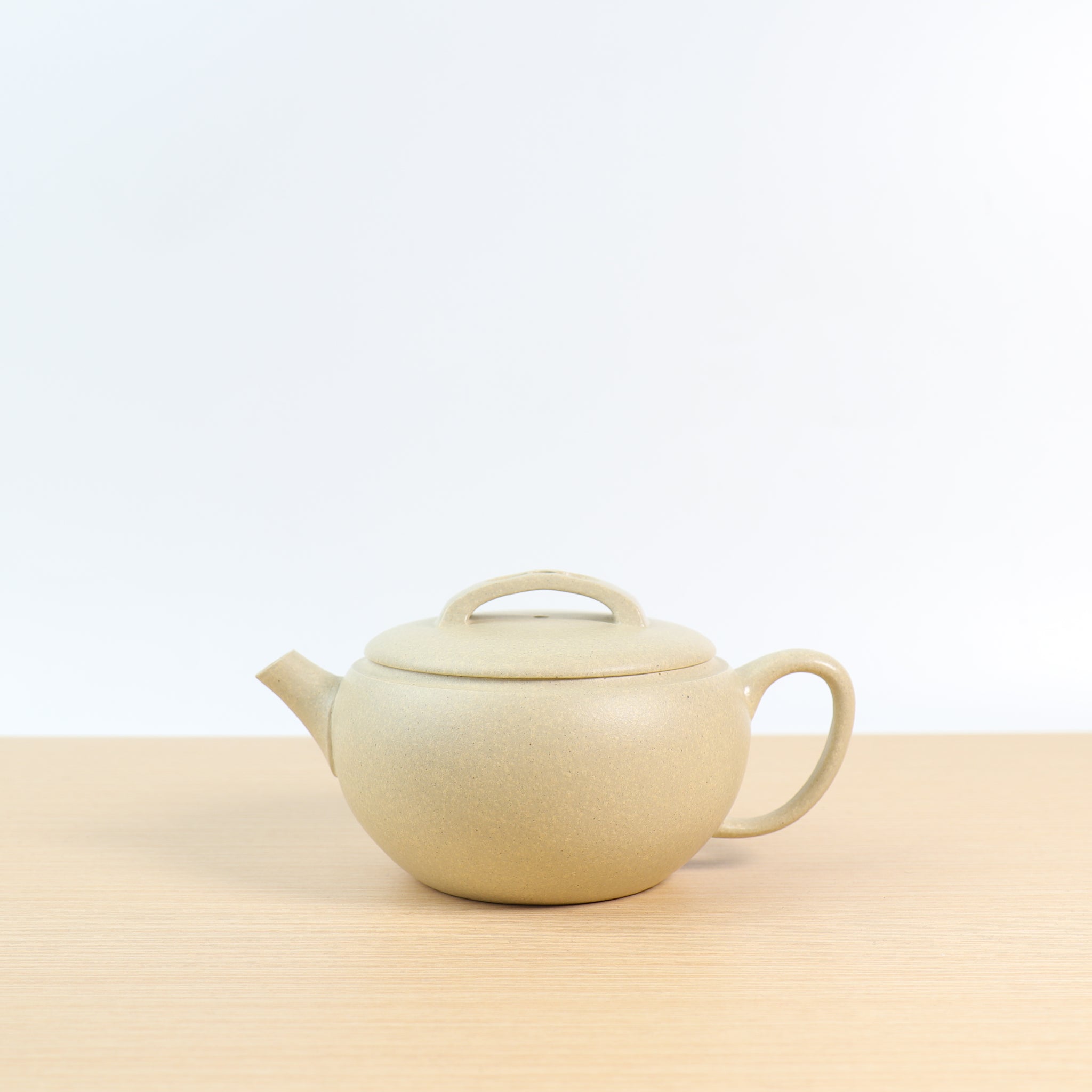 （已售出）*新品*【明式漢瓦】全手工本山綠泥紫砂茶壺