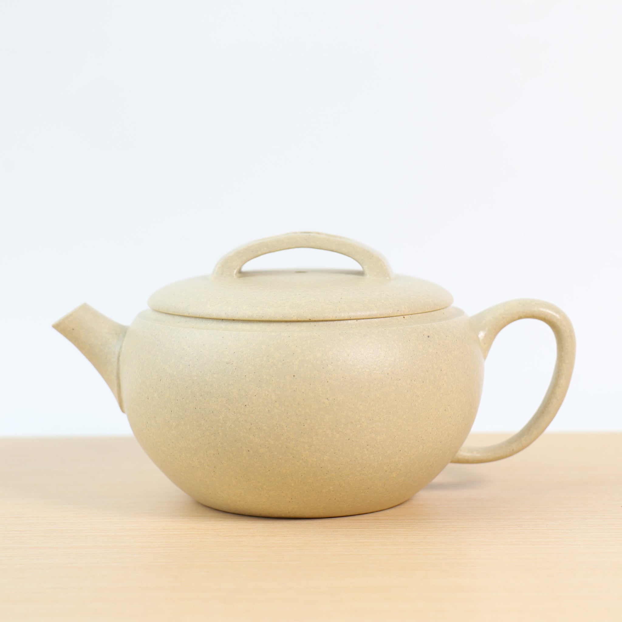 (Sold) *New Product* [Ming Style Han Tile] Fully Handmade Benshan Green Clay Purple Clay Teapot