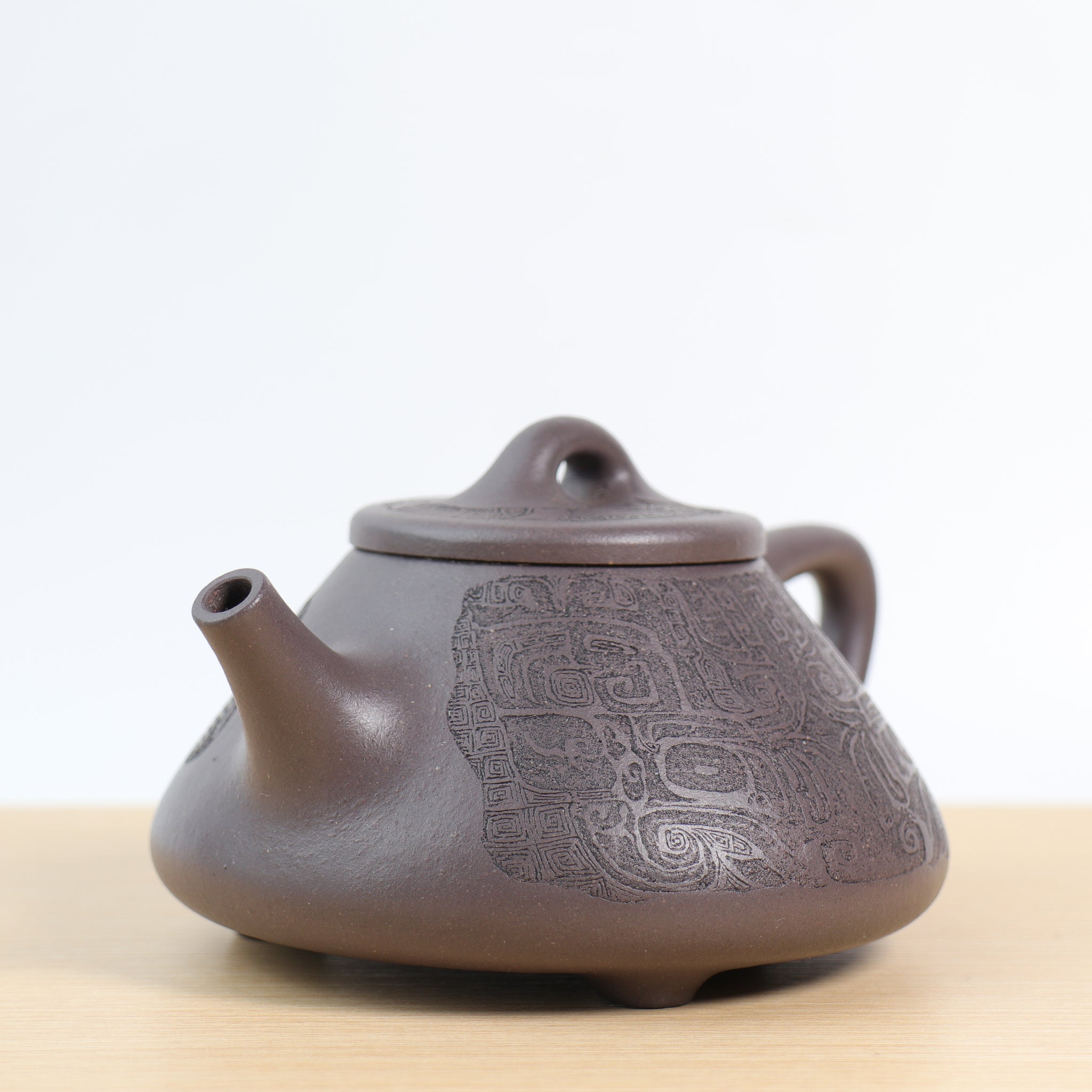 【子冶石瓢】全手工原礦天青泥刻畫紫砂茶壺