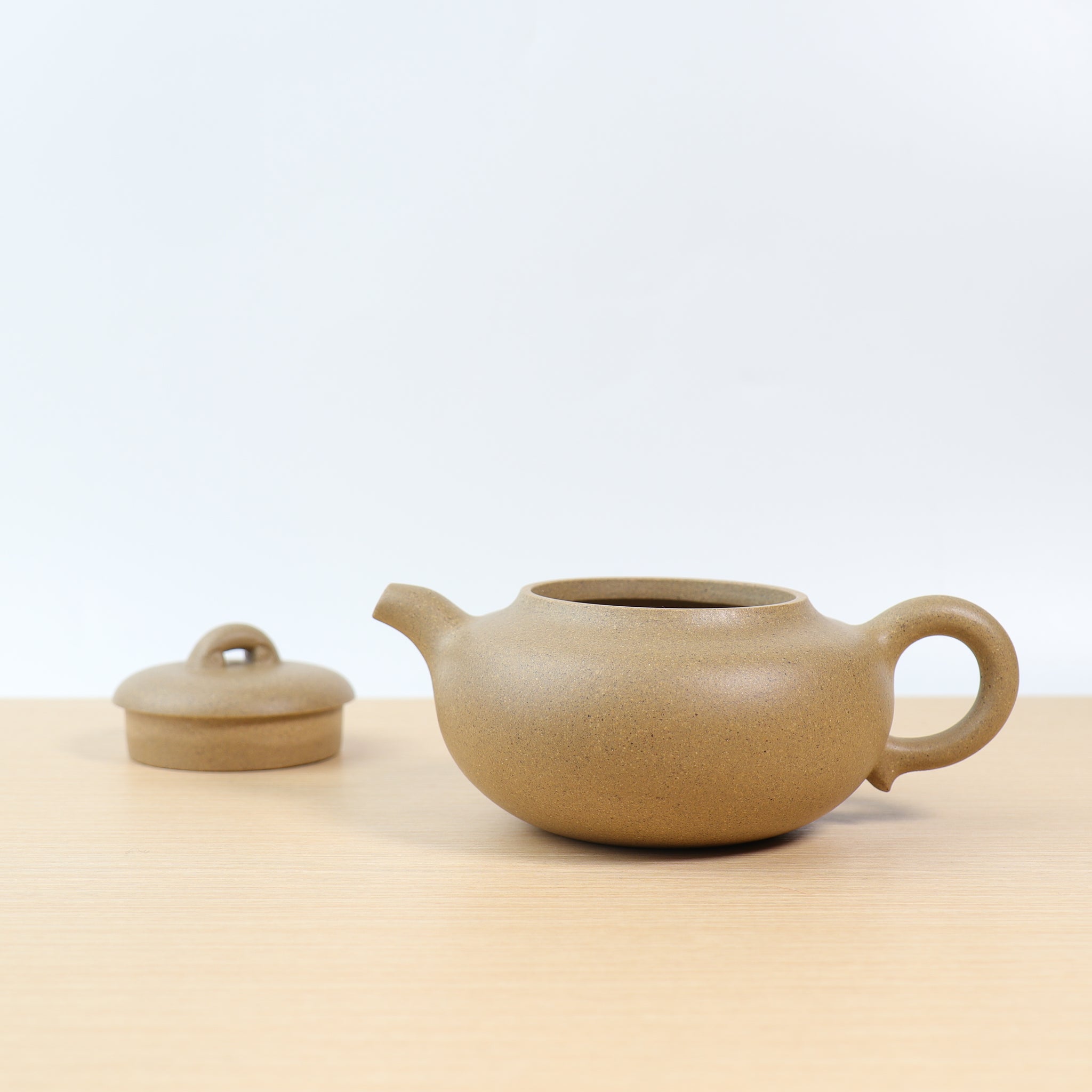 [Yulu] Fully handmade raw ore clay purple sand teapot