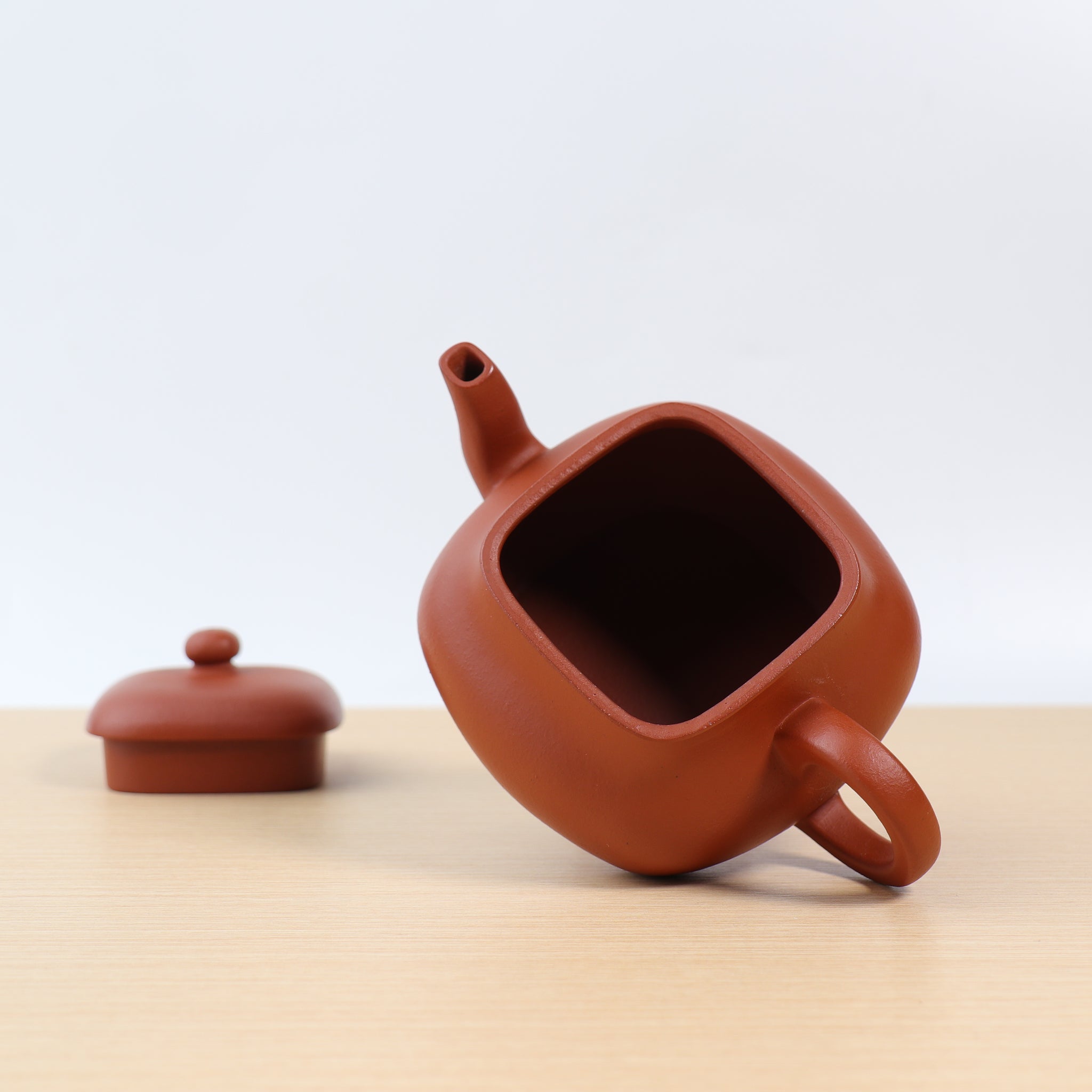 (Sold) *New Product* [Sifang Junde] Fully handmade raw ore raw sand cinnabar mud purple sand teapot