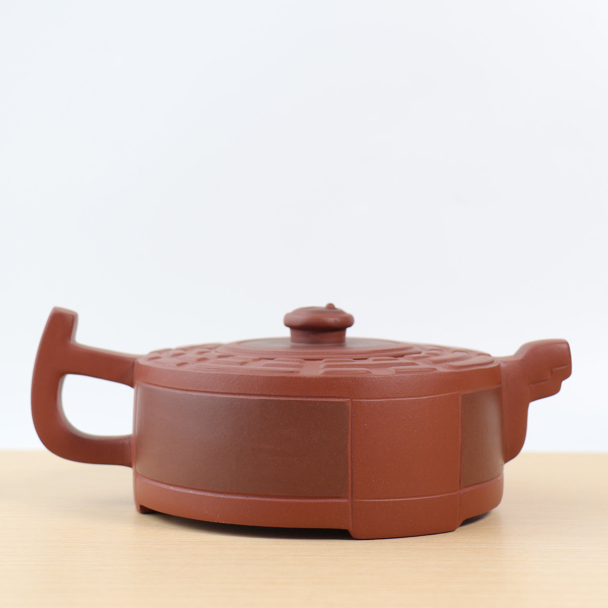 【Bagua】Clear cement carved purple sand teapot