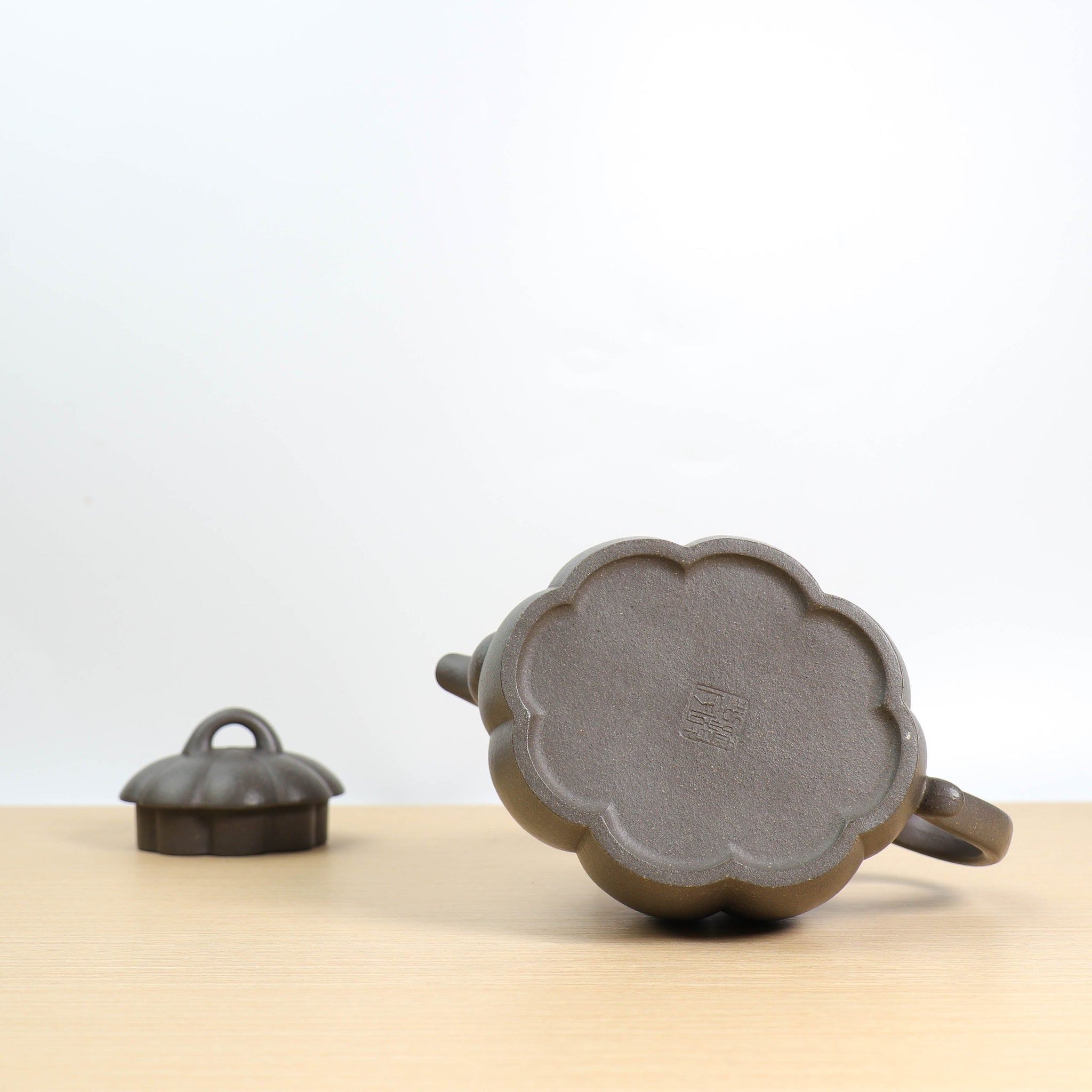 *Autumn Reward｜Buy one, get three free* [Qin Quan with Ribbed Patterns] Green Gray Segment Mud Purple Clay Teapot