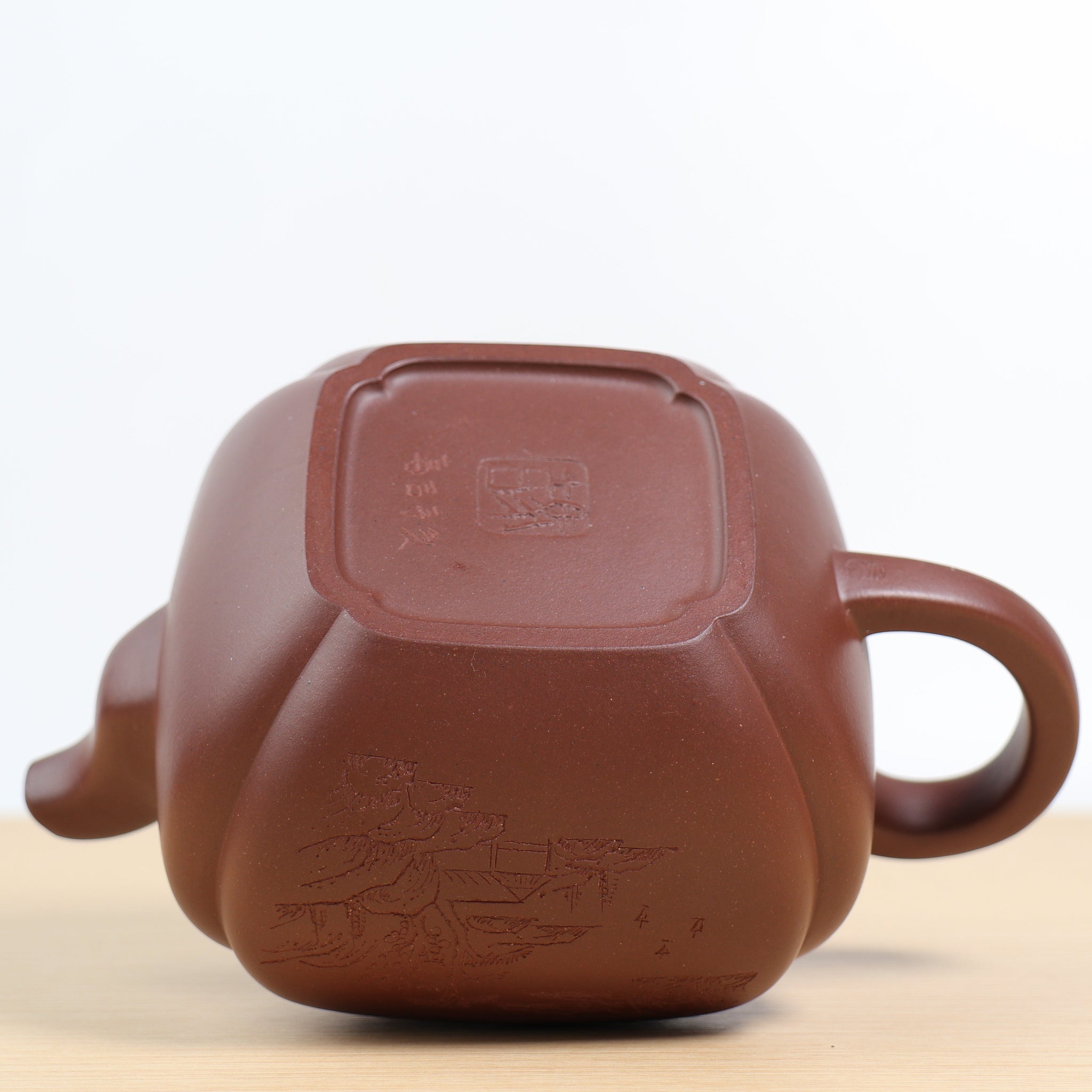 *Autumn Reward｜Buy one and get five free* [Lucky Clouds Sifang] Purple Clay Teapot with Original Mine Bottom Trough and Green Mountains Carvings