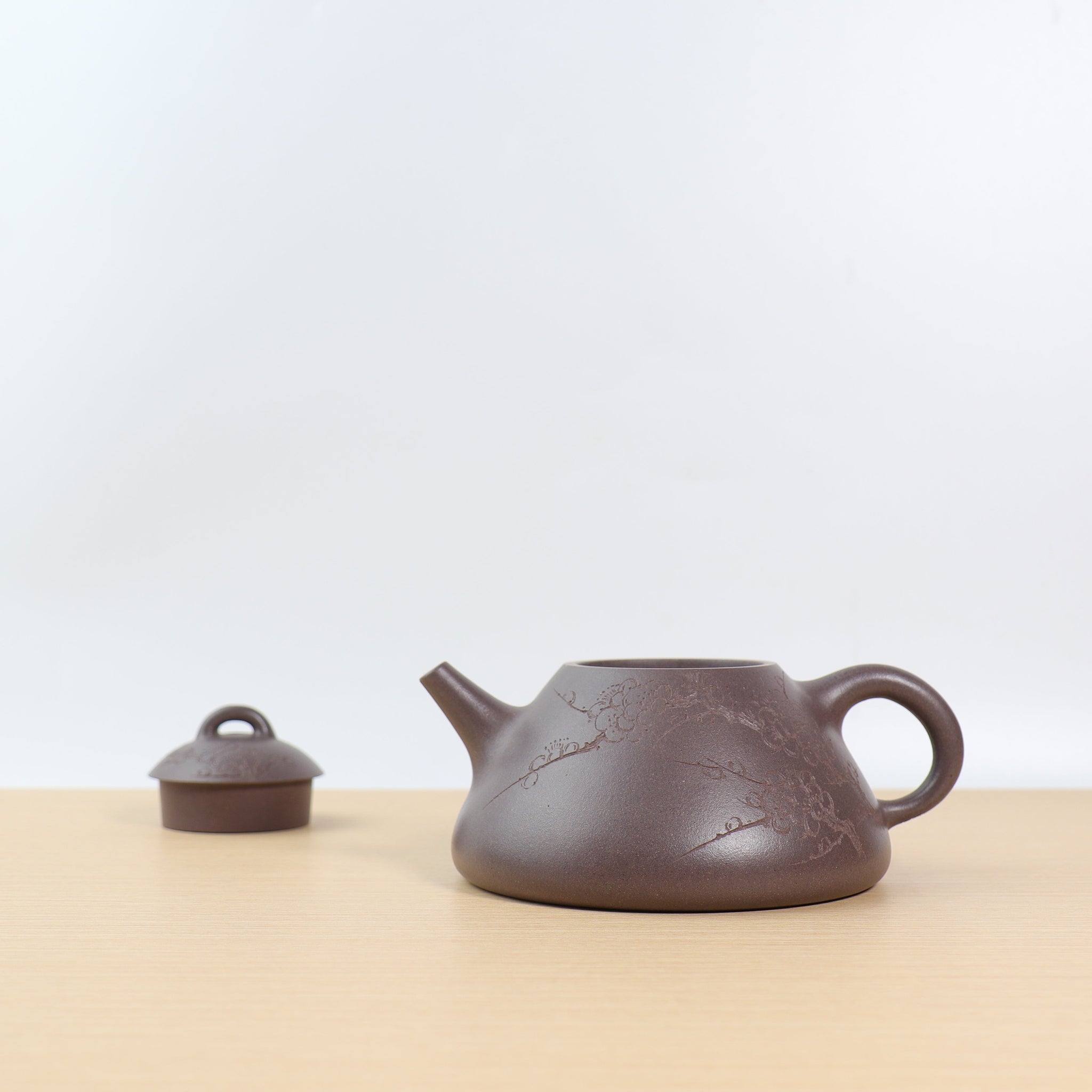 *Autumn reward｜Buy one and get five free* [Like a scoop] Fully handmade raw ore blue ash clay purple clay teapot (lid slightly defective)