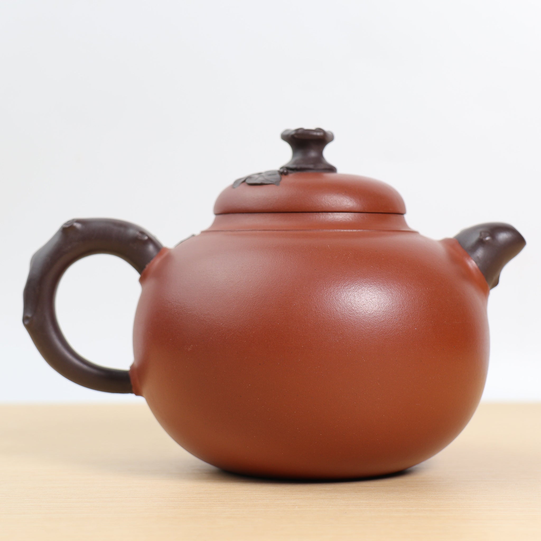 *Autumn Reward｜Buy one, get five free* [Shuoguo] Fully handmade purple sand teapot with red mud decals